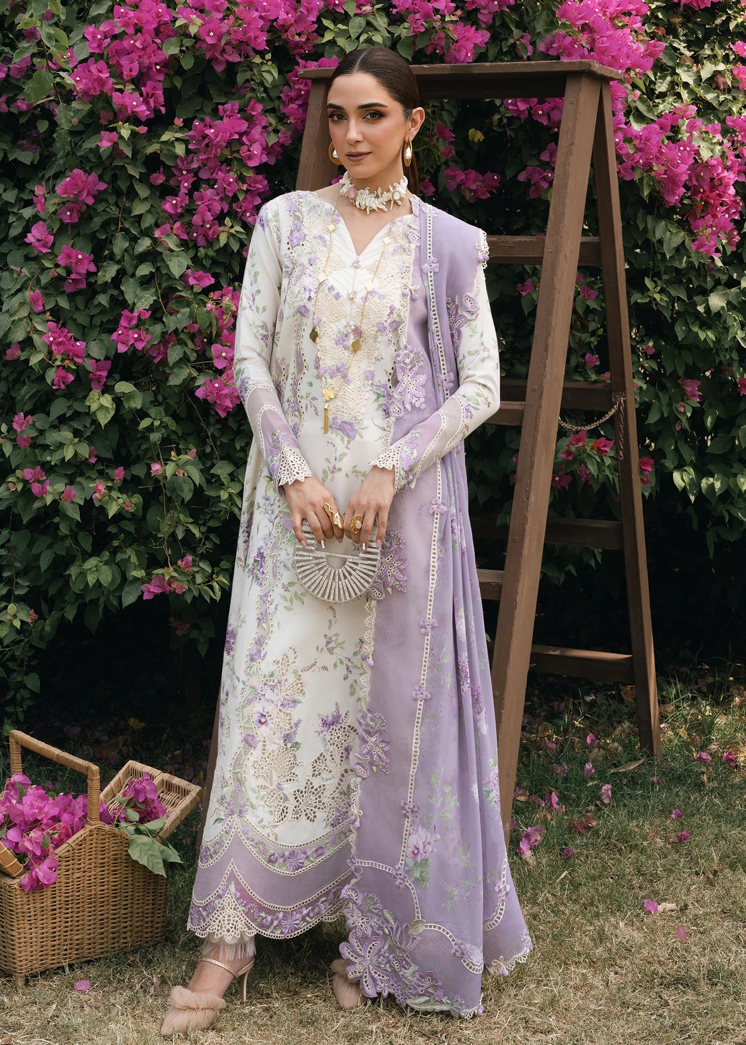 LAVENDER FALL - D5B - Crimson LAVENDER FALL - D5B - Crimson