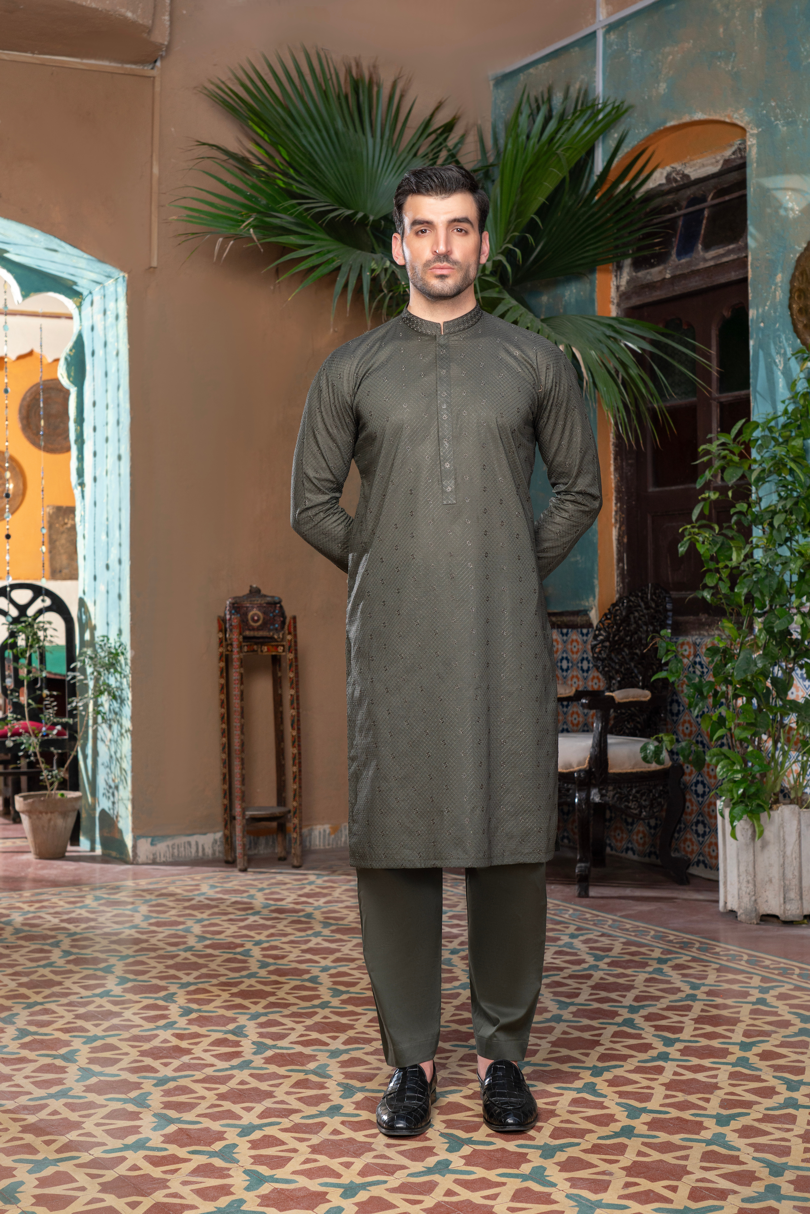 Lawn Chicken Kari Color LCKC-03 Lawn Chicken Kari Color LCKC-03