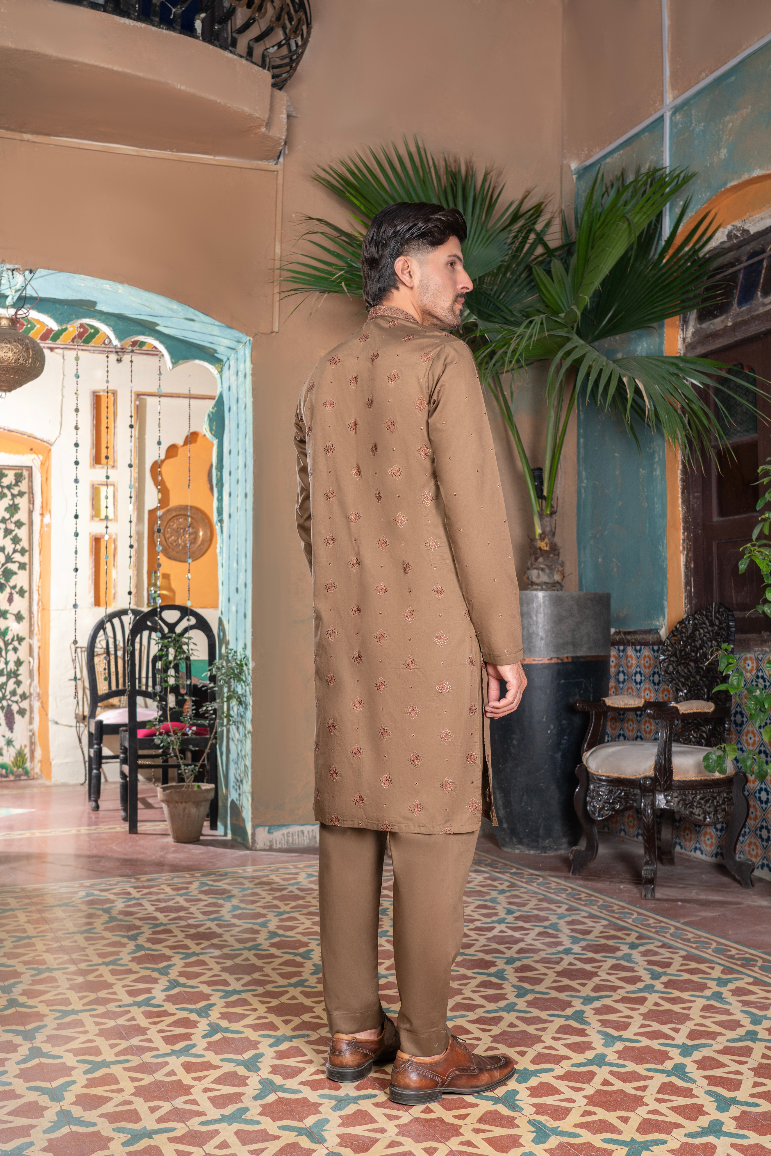 Lawn Chicken Kari Color LCKC-04 Lawn Chicken Kari Color LCKC-04