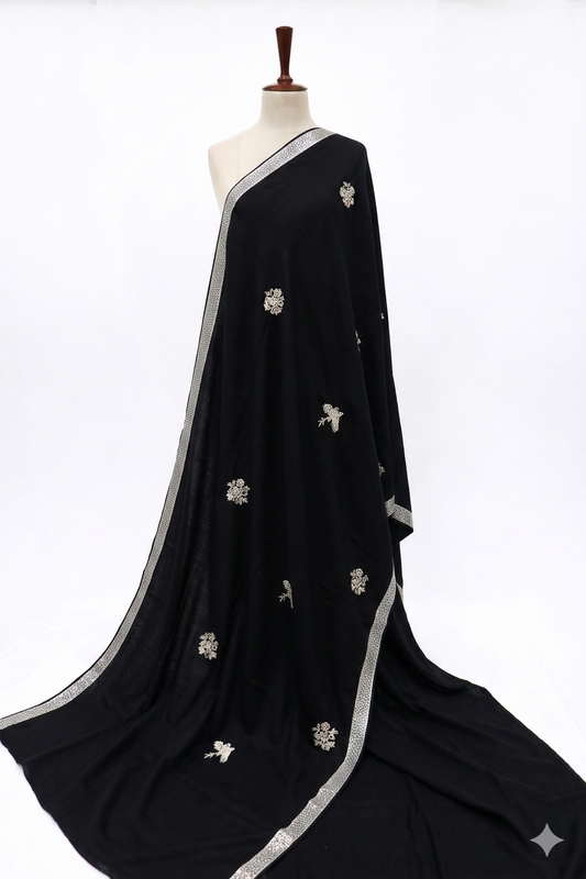 Premium Embroidered Lawn Shawl – Elegant Soft Fabric with Fancy Border