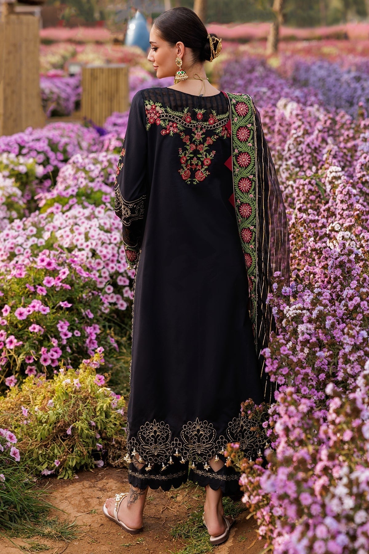 Charizma Zouq Eid Edit CZ5-03 – Premium Embroidered Lawn 3 Piece Unstitched Suit