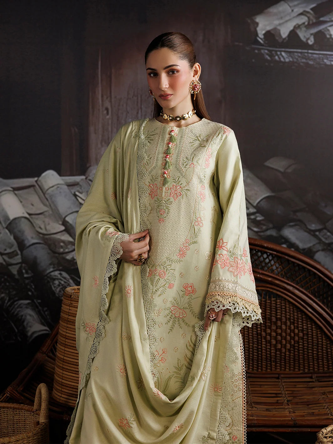 Kaya By Mahnur EMB 3 PC PEACH LEATHER | KA-02