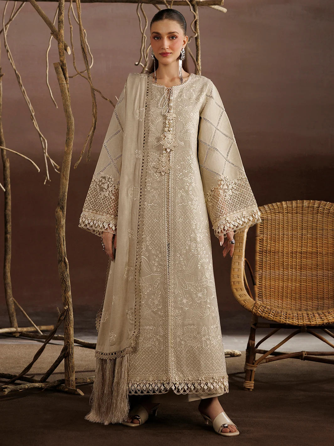 Kaya By Mahnur EMB 3 PC PEACH LEATHER | KA-04