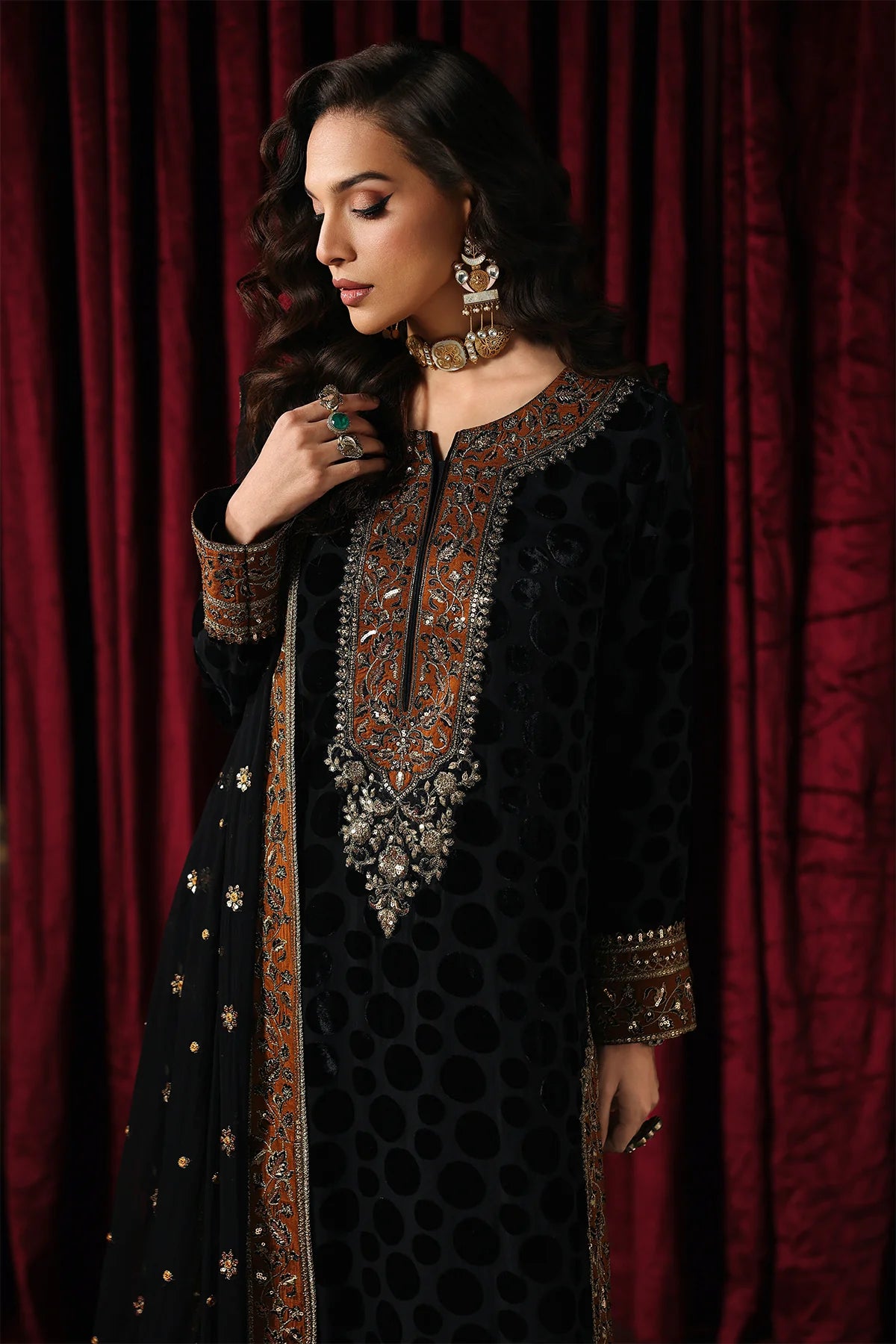 Charizma Signora Vol-2 | CVT5-14 – Embroidered Premium Velvet 3-Piece Unstitched Suit – Midnight Black