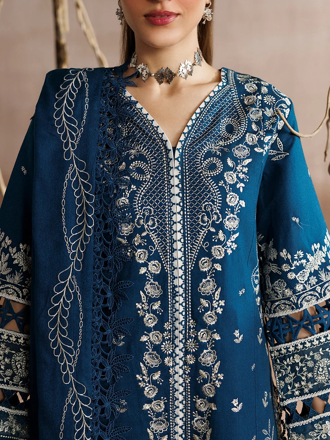 Kaya By Mahnur EMB 3 PC PEACH LEATHER | KA-08
