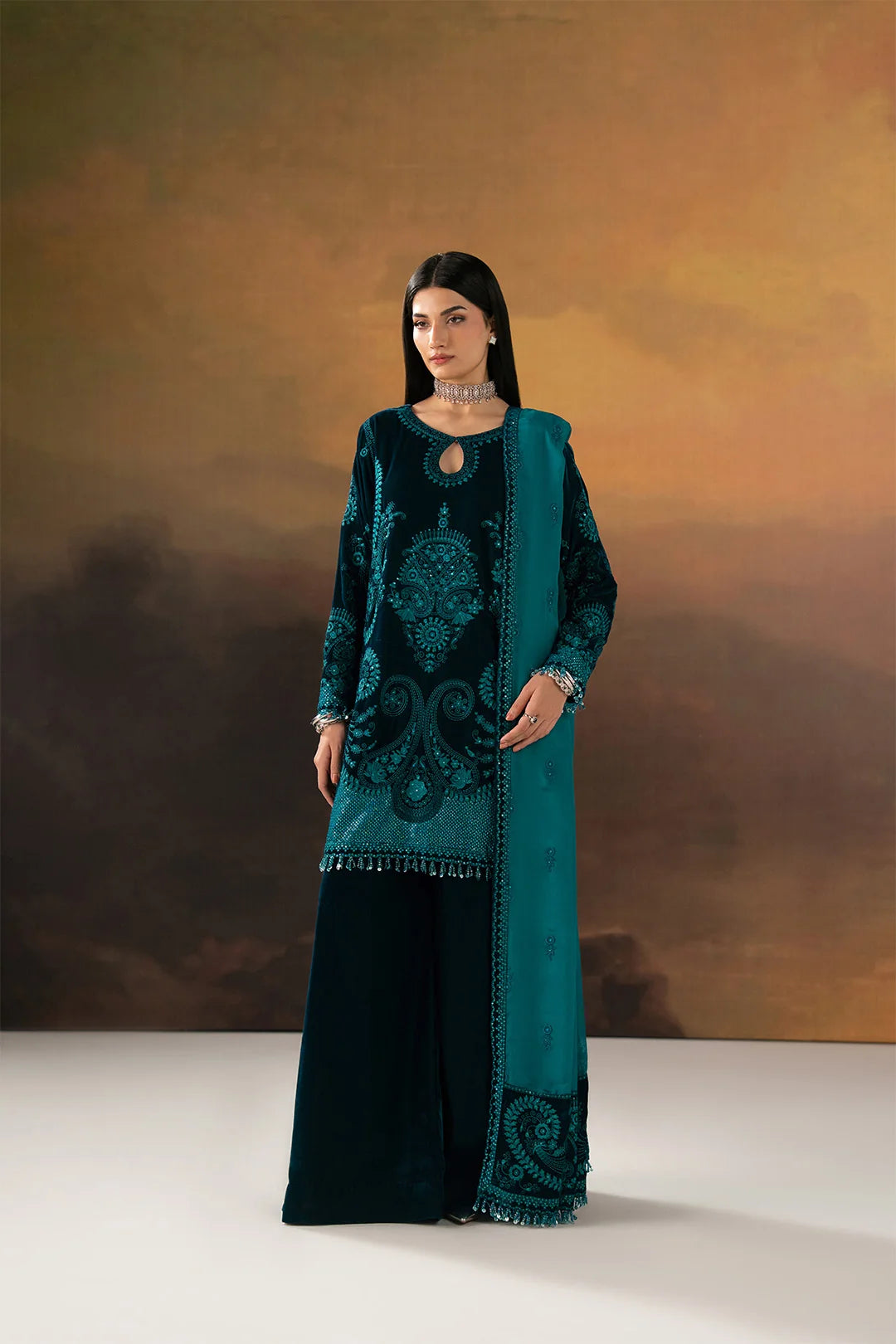 Virsa Velvet Edit By Alizeh | AF-VLT-2285-Kaneez