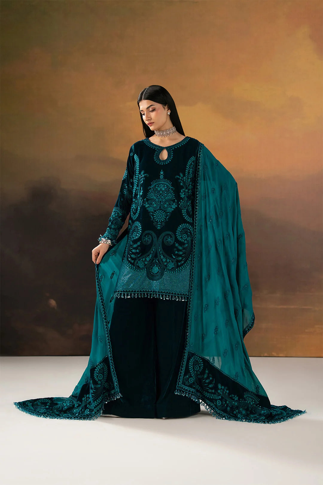 Virsa Velvet Edit By Alizeh | AF-VLT-2285-Kaneez