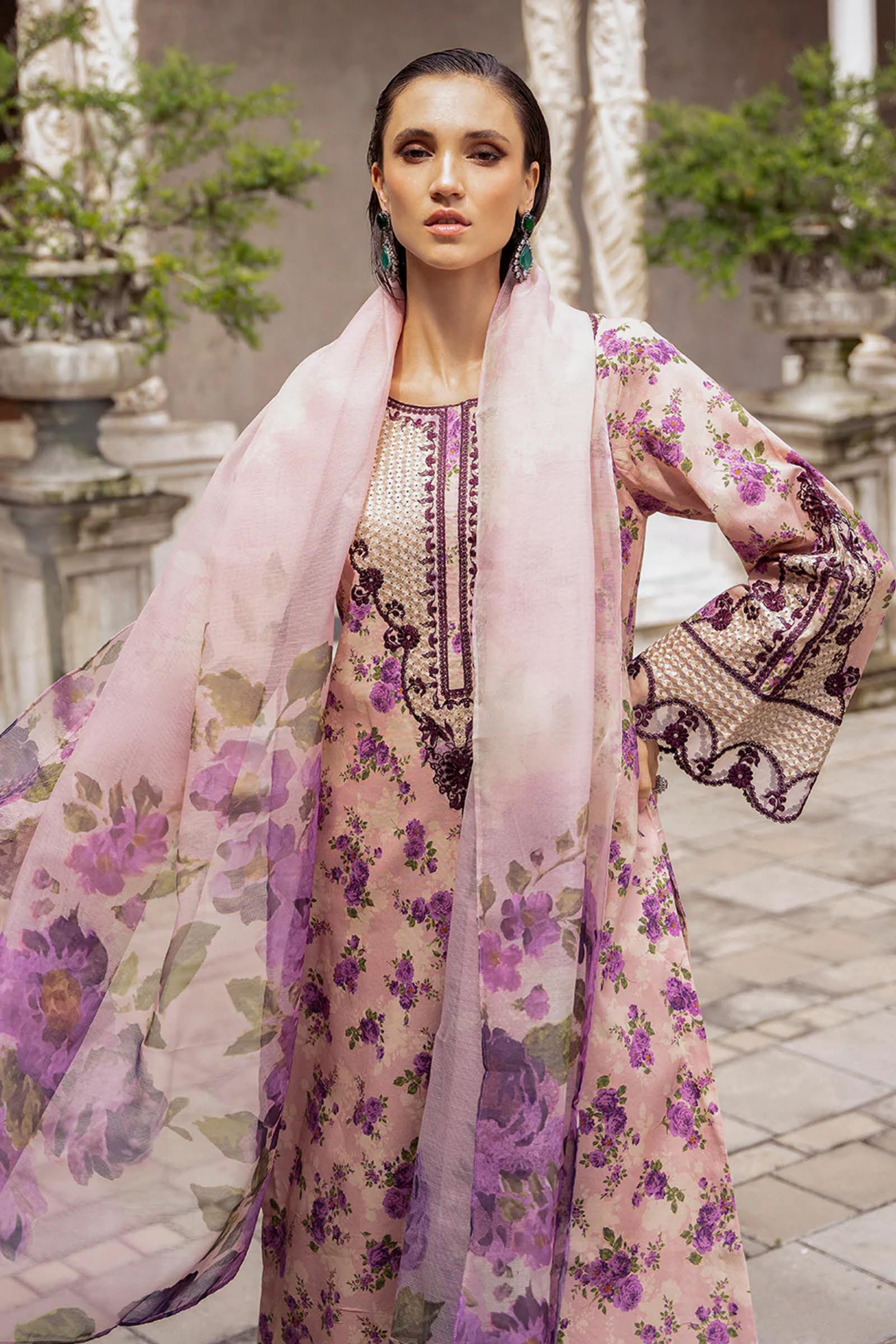 Design 04 - Baroque