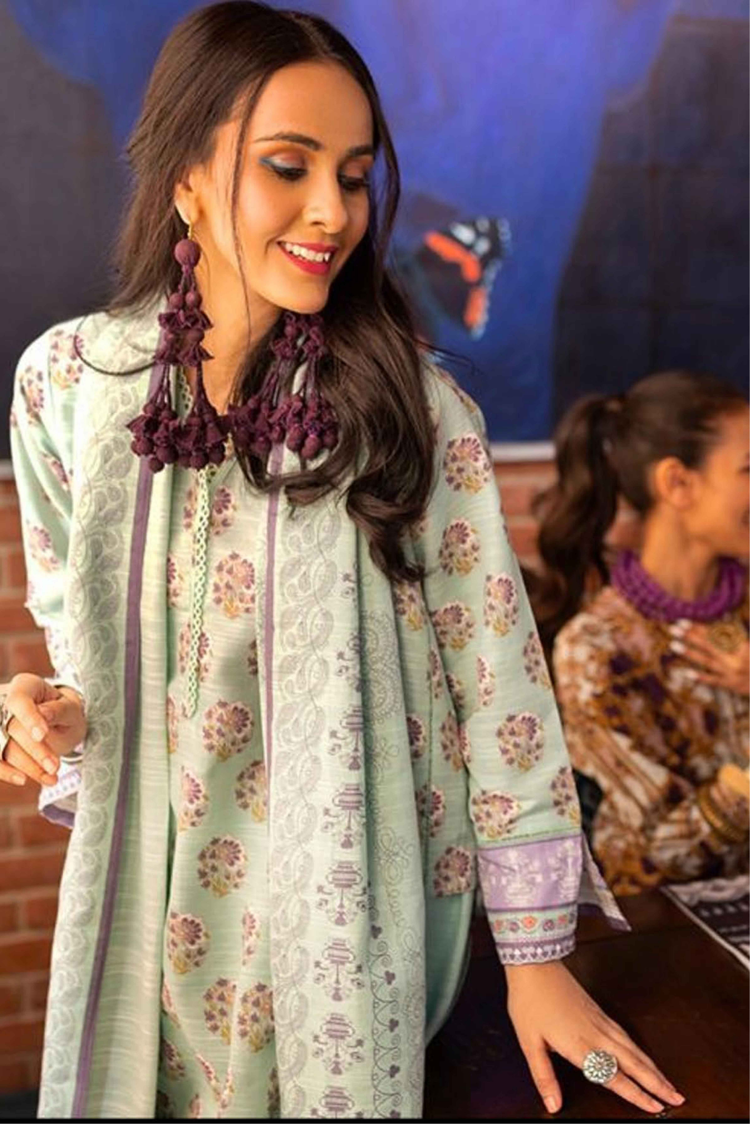 Design - 07 - Sana Safinaz