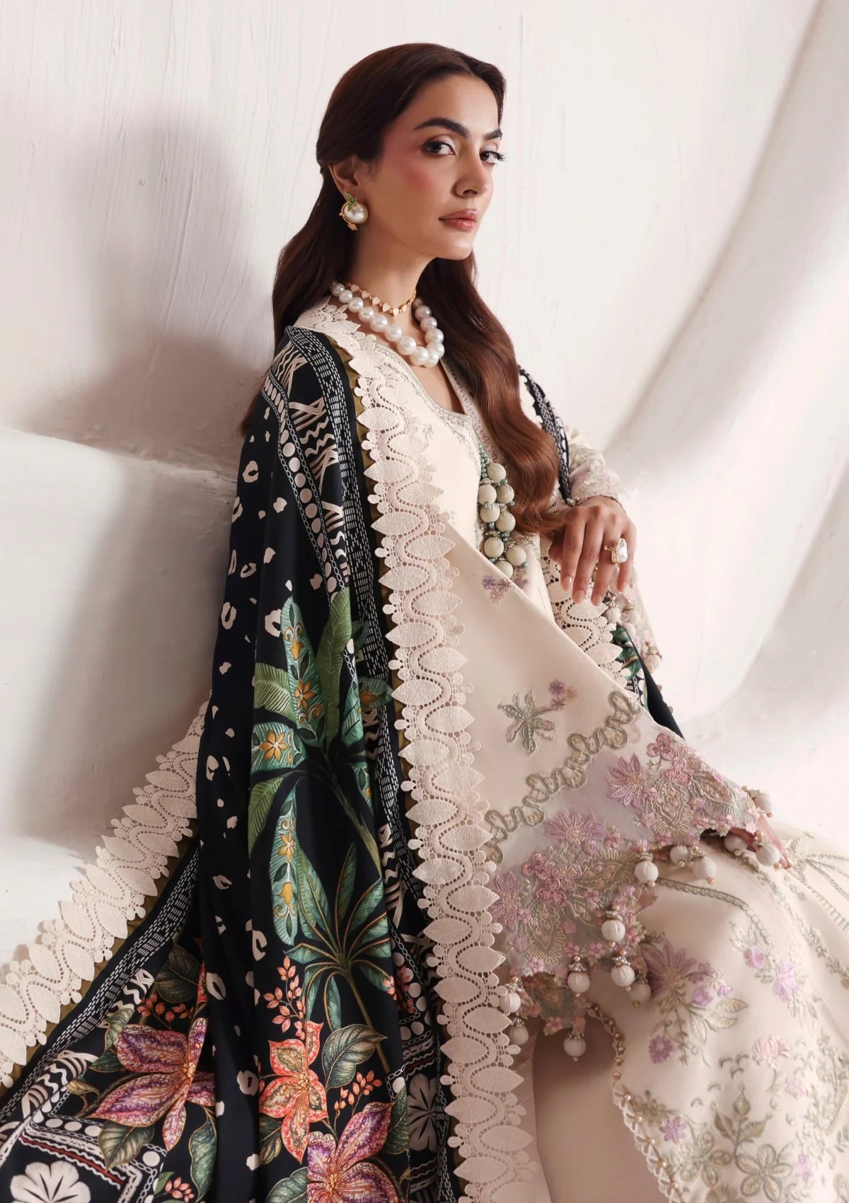 Albescent White-00270 | SERAPHINE BY NAQSH WINTER EDIT 26