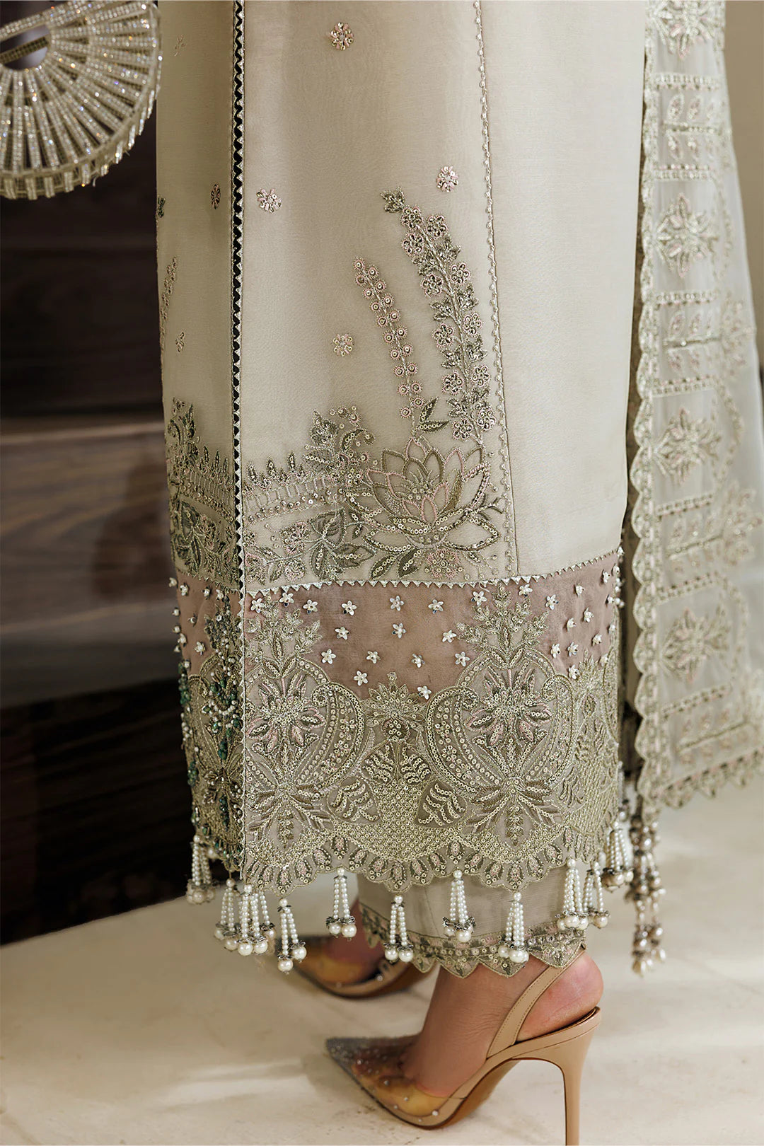 AF-BHM-4074-Navya | ALIZEH