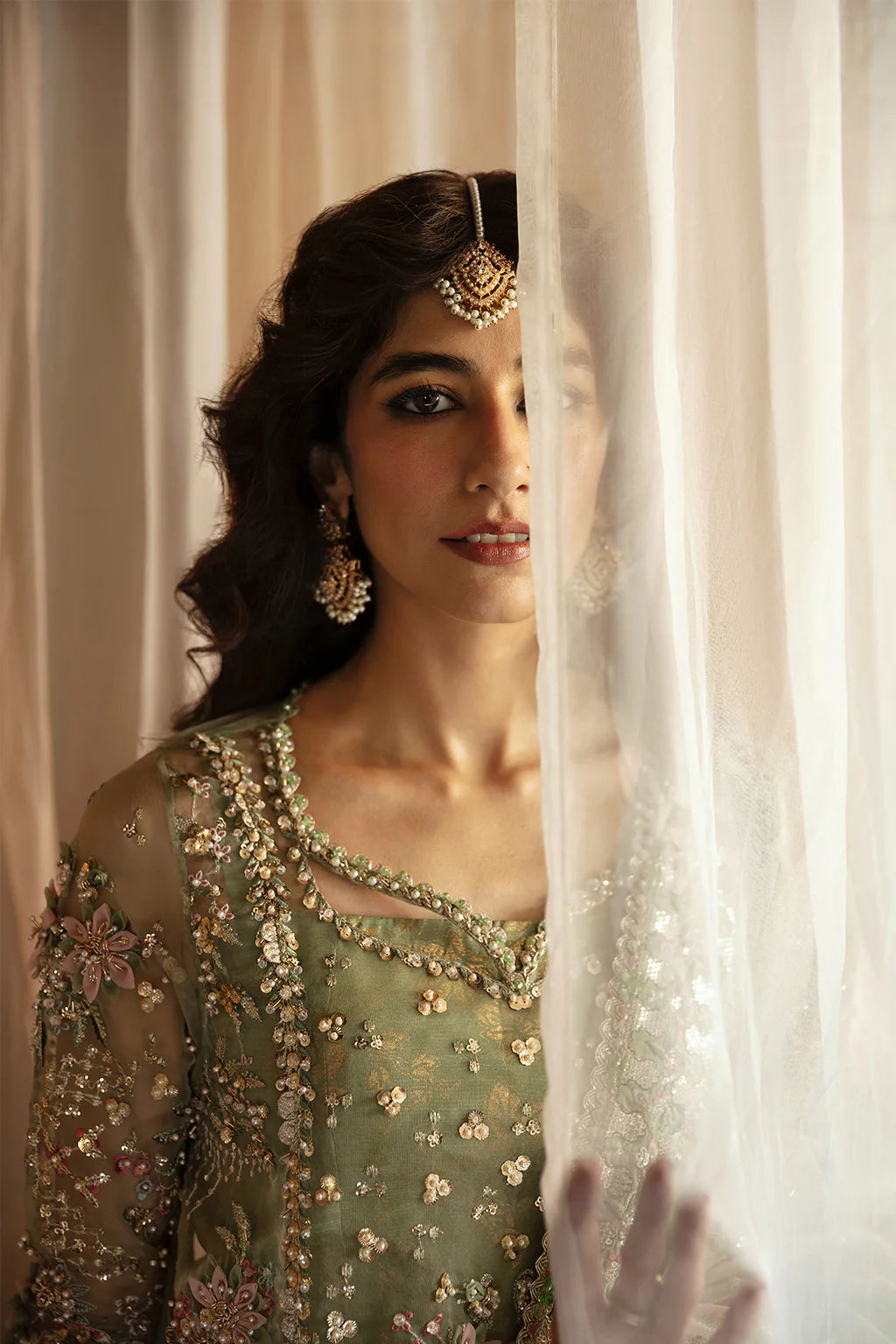 Shreya - Afrozeh