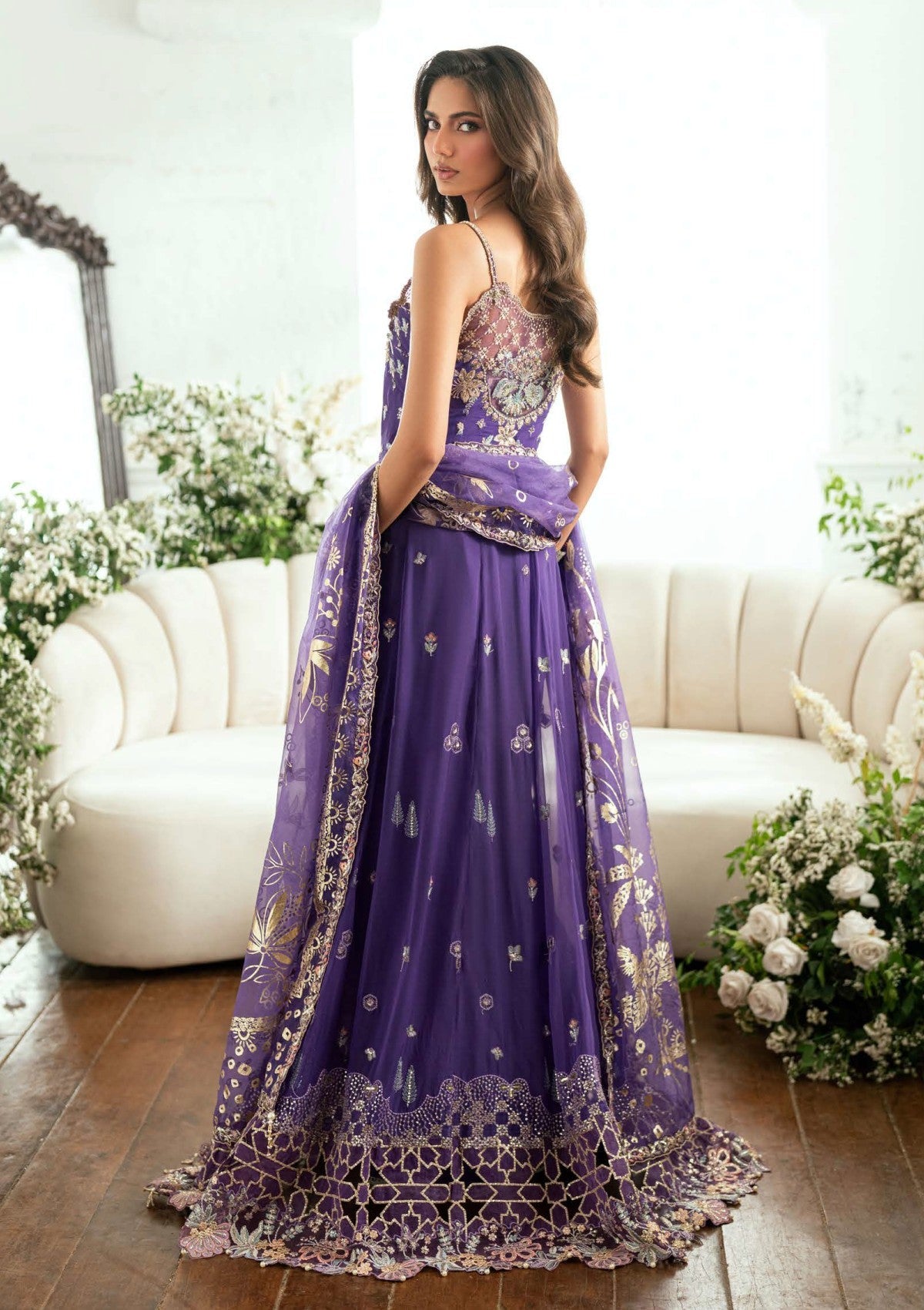 Mushq Sham Shandaar Embroidered Chiffon Unstitched 3Pc Suit MSS 3