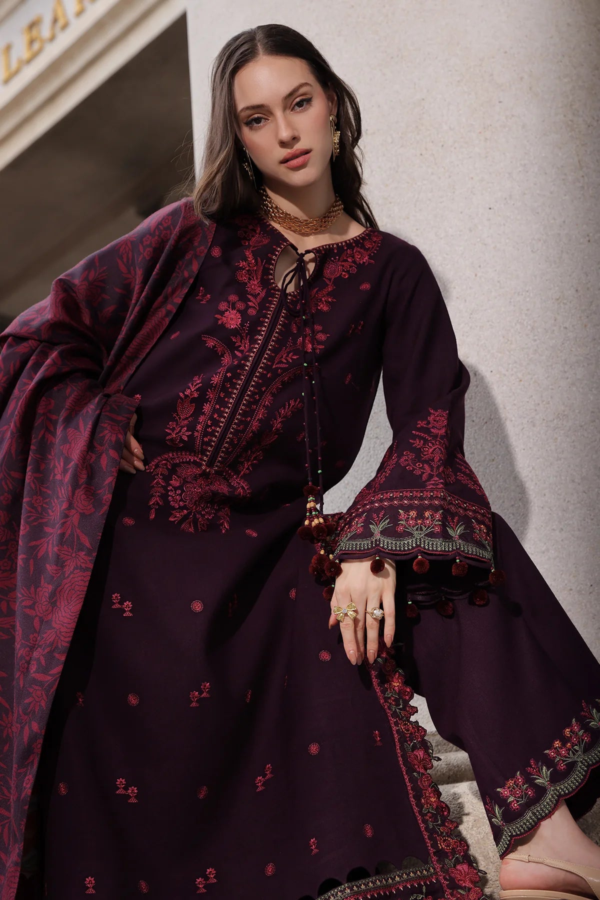 Poshima Embroidered Peach Leather Collection Vol 3 | PSW6-25