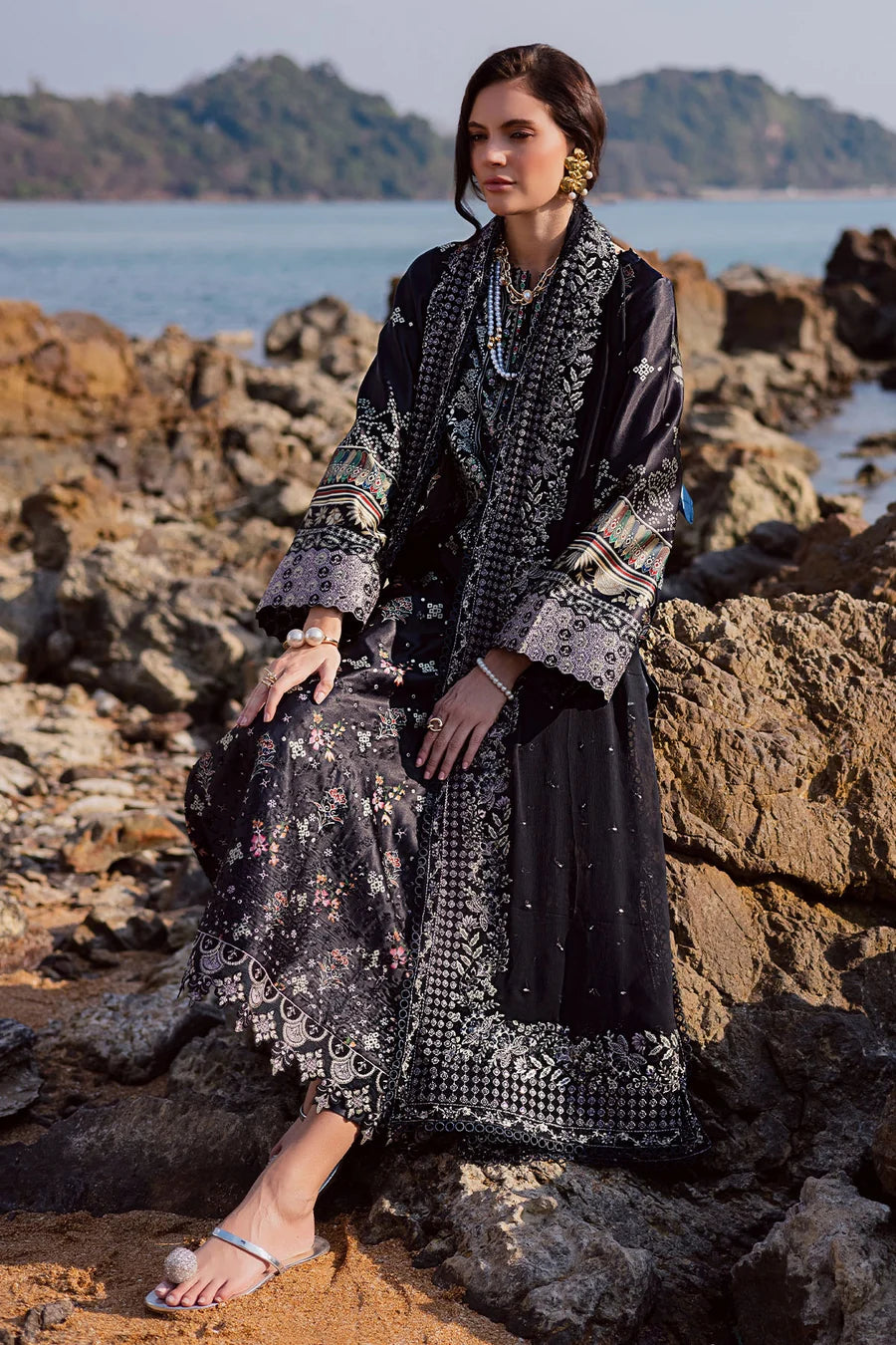 S-28 A - NUREH THE SILK