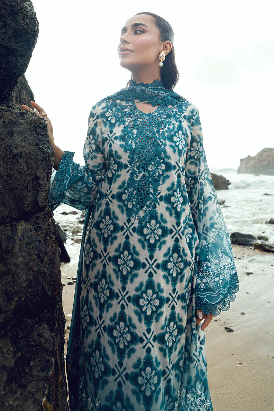 NSG-204 NUREH | EMBROIDERED AND PRINTED LAWN
