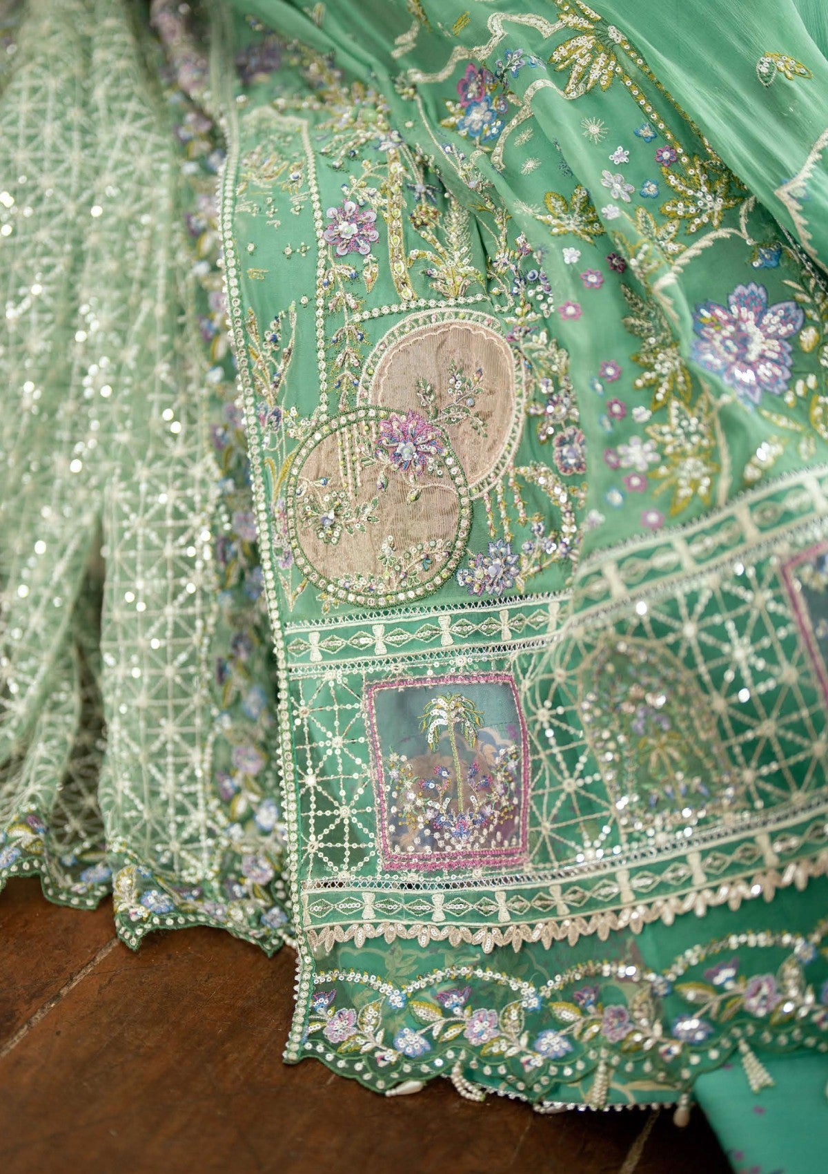 Mushq Sham Shandaar Embroidered Chiffon Unstitched 3Pc Suit MSS 4