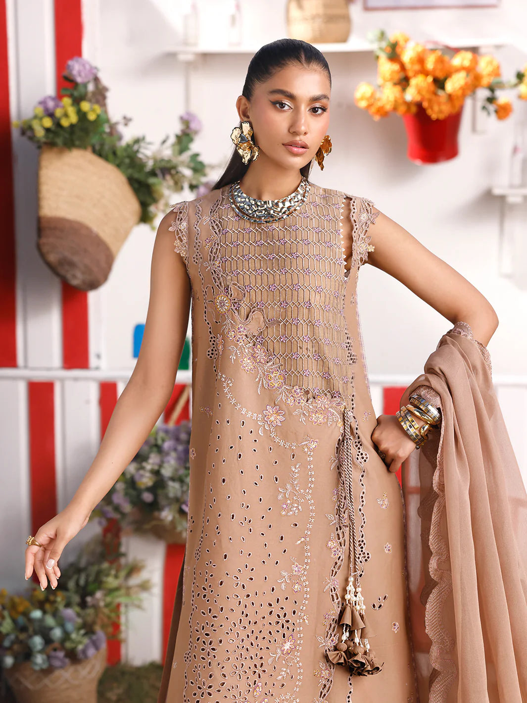 34 - A | 3 PC Luxury Lawn - BIN ILYAS