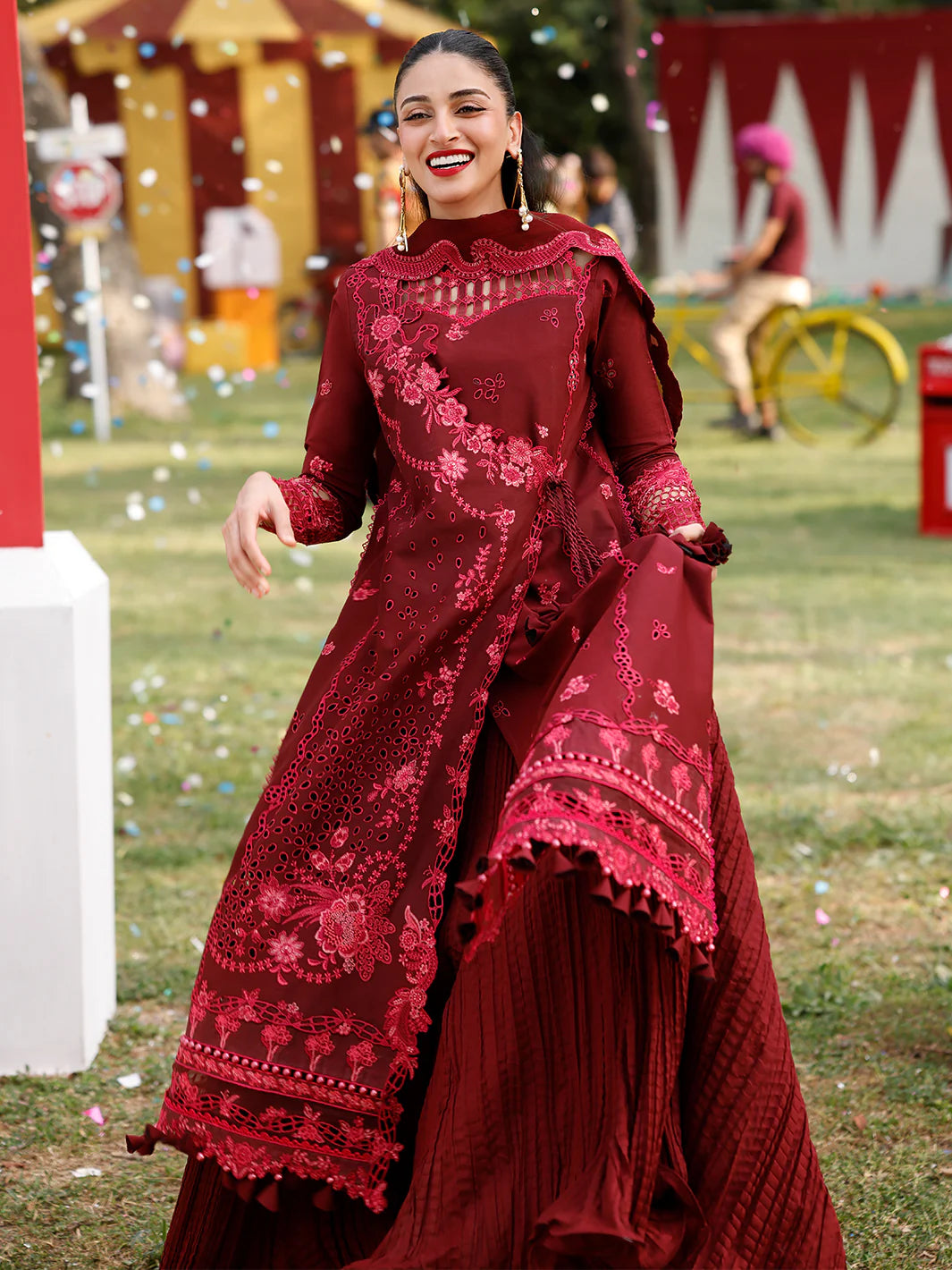 34 - B | 3 PC Luxury Lawn - BIN ILYAS