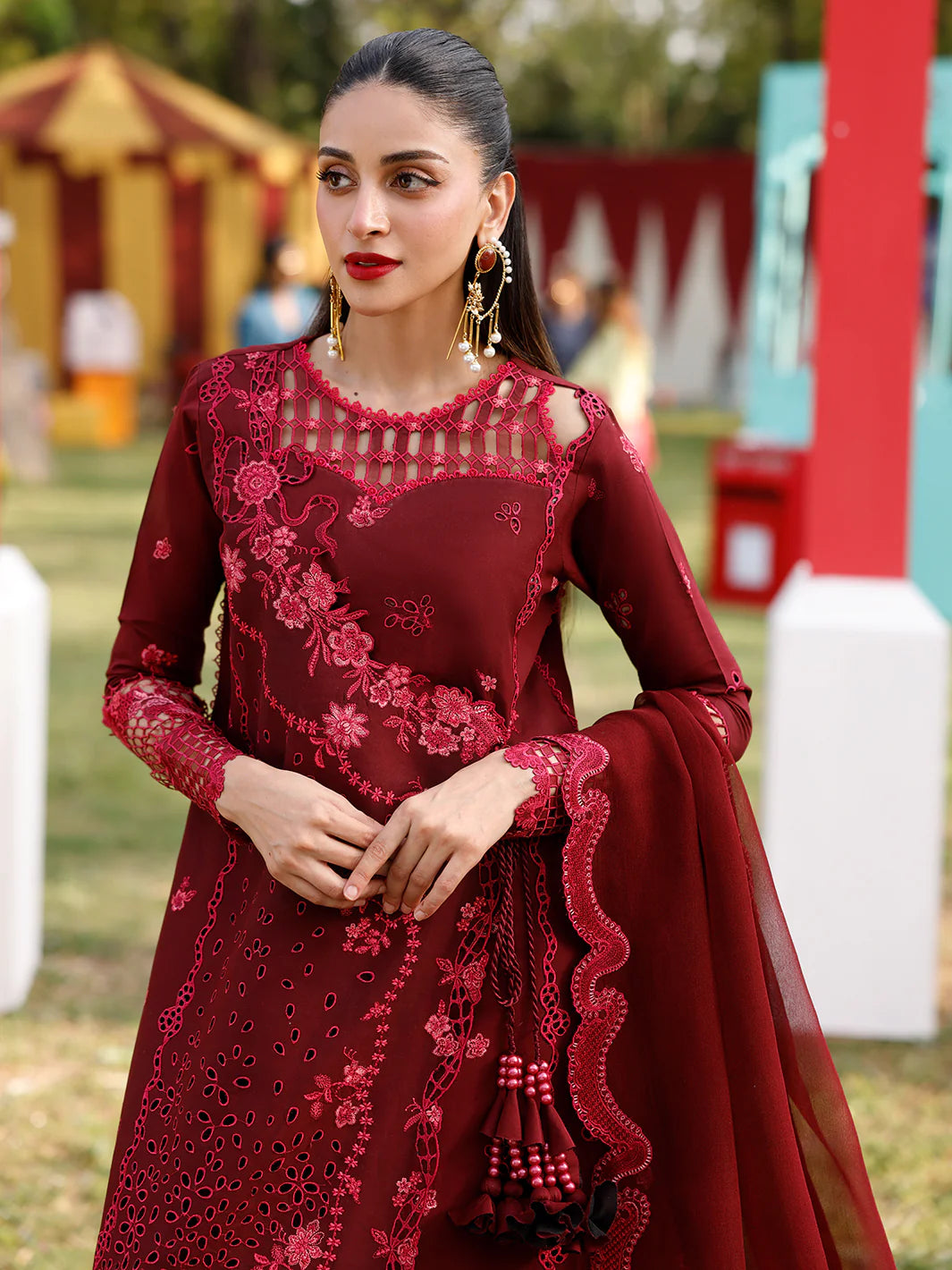 34 - B | 3 PC Luxury Lawn - BIN ILYAS