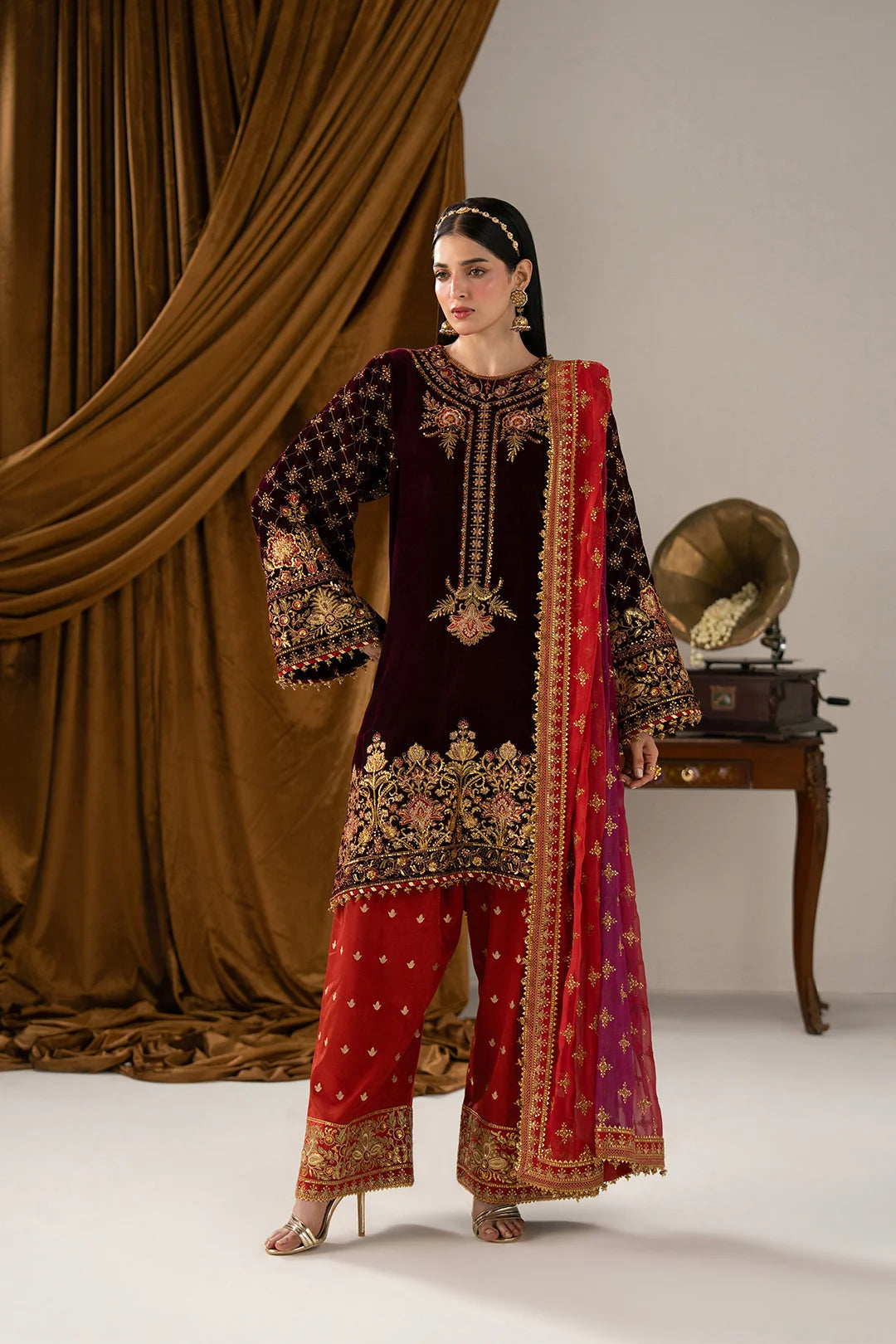 Virsa Velvet Edit By Alizeh | AF-VLT-2280-Chashni