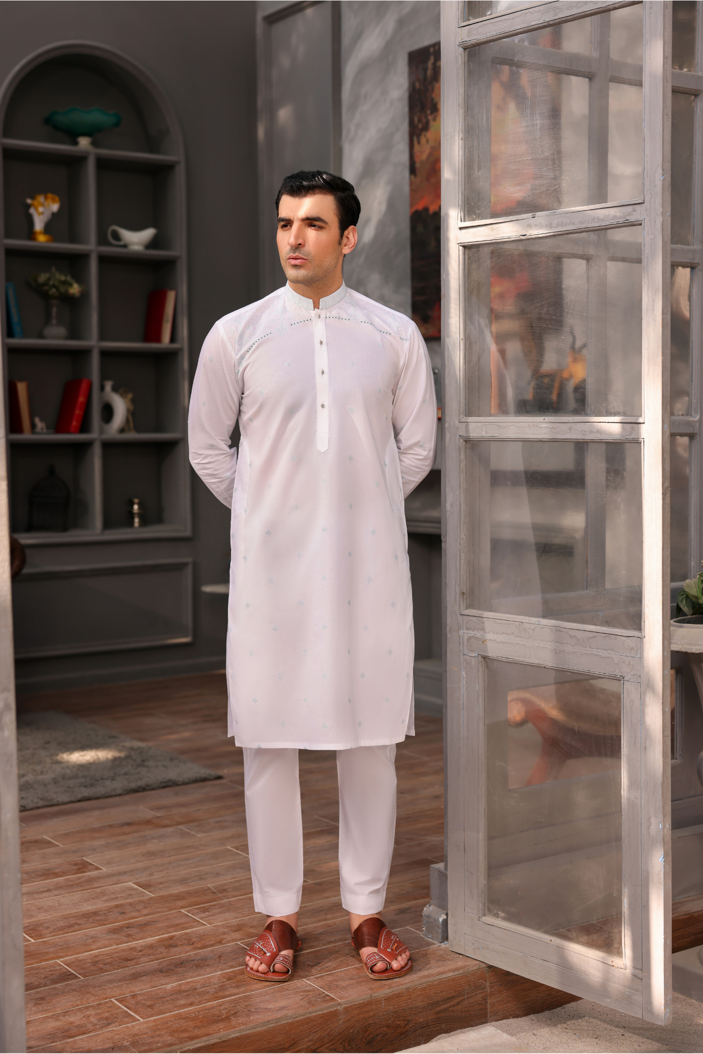 White Series - WS-05