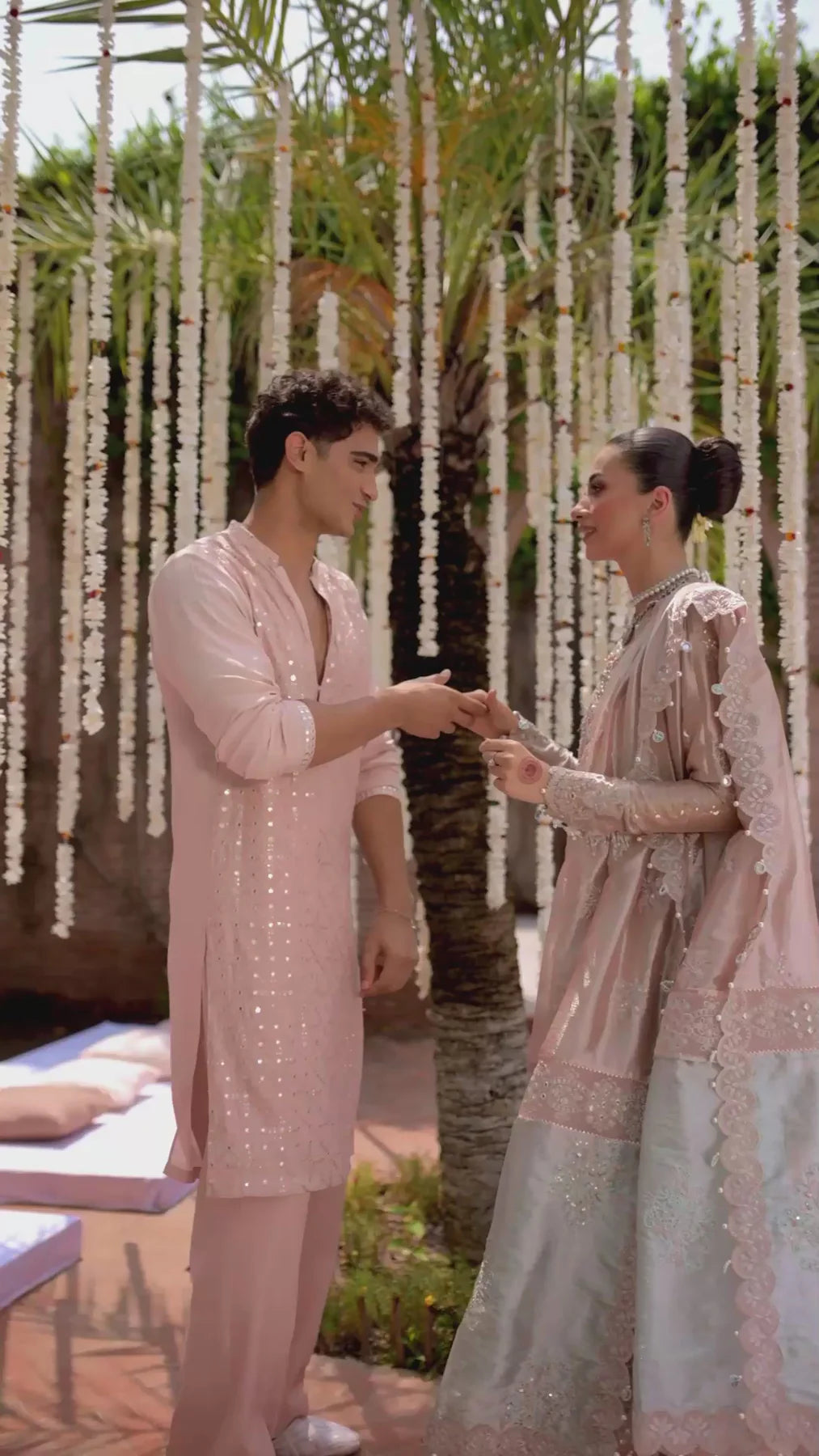 Nayab - Rang Rasiya