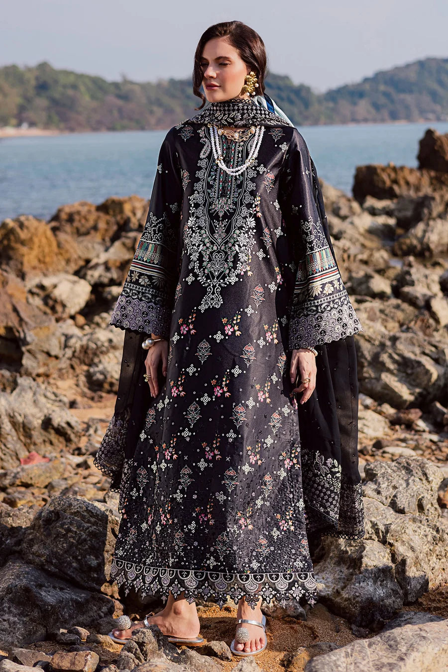 S-28 A - NUREH THE SILK