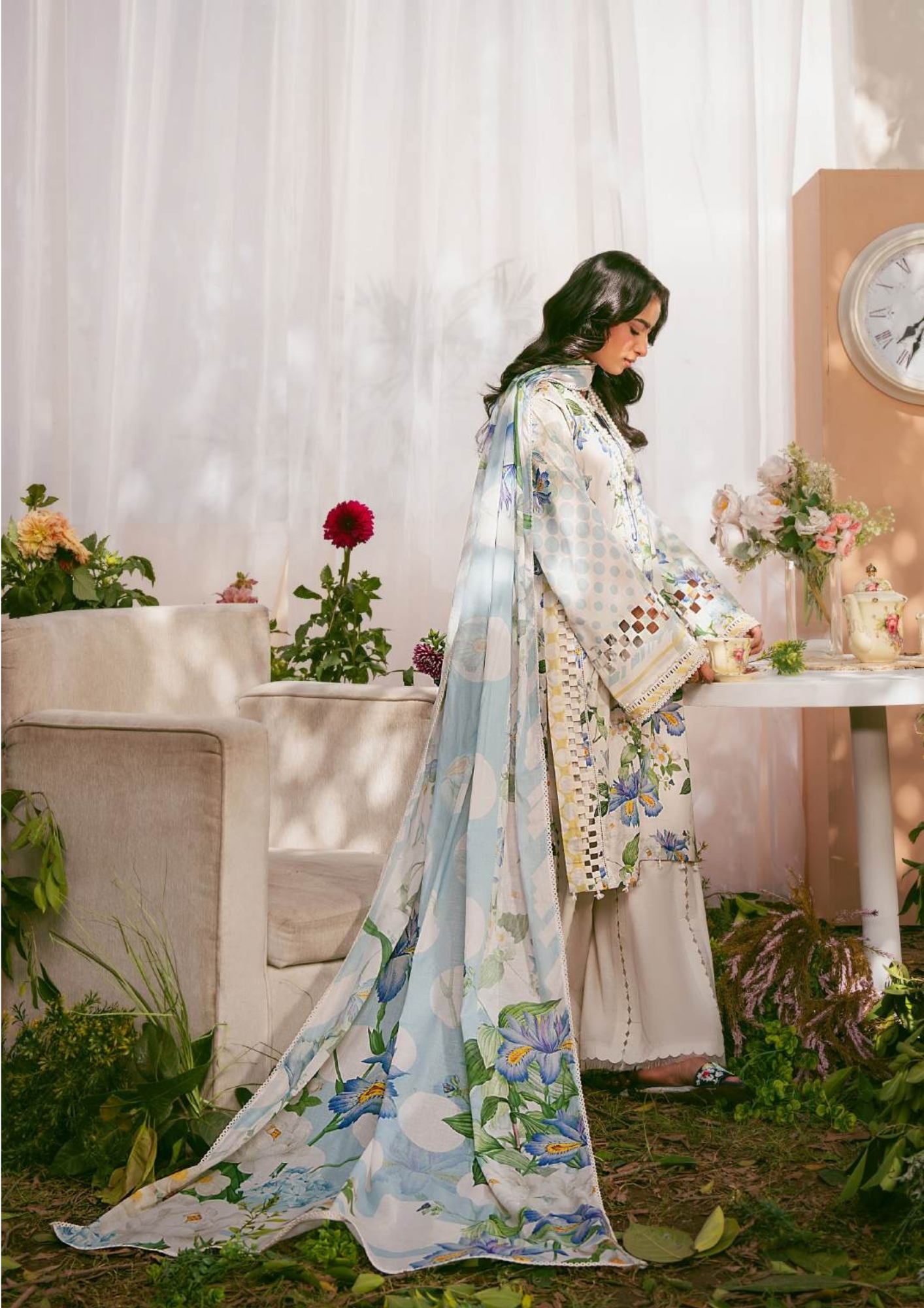 EPS-6A IVORY PETALS - ELAF