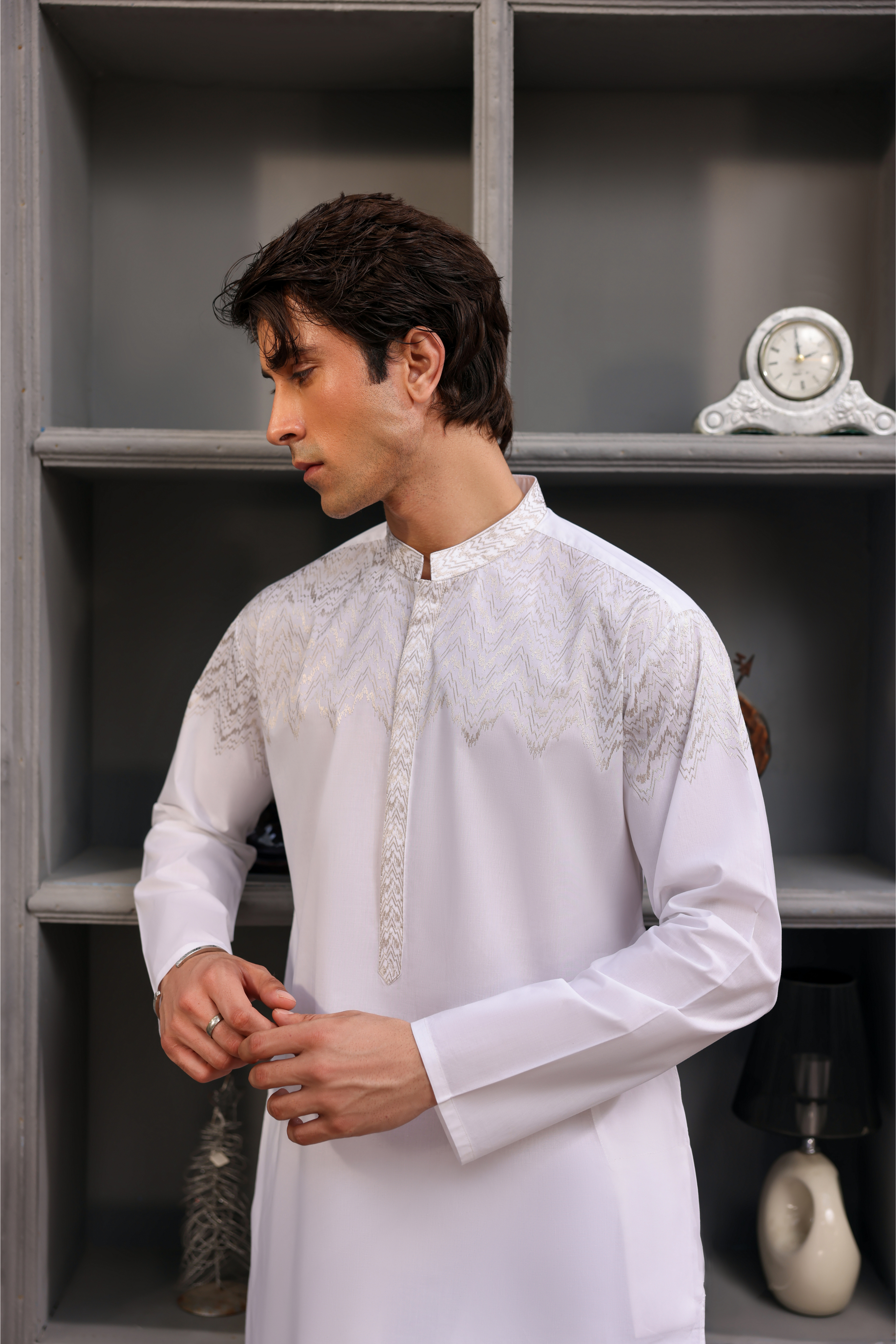 White Series - WS-04