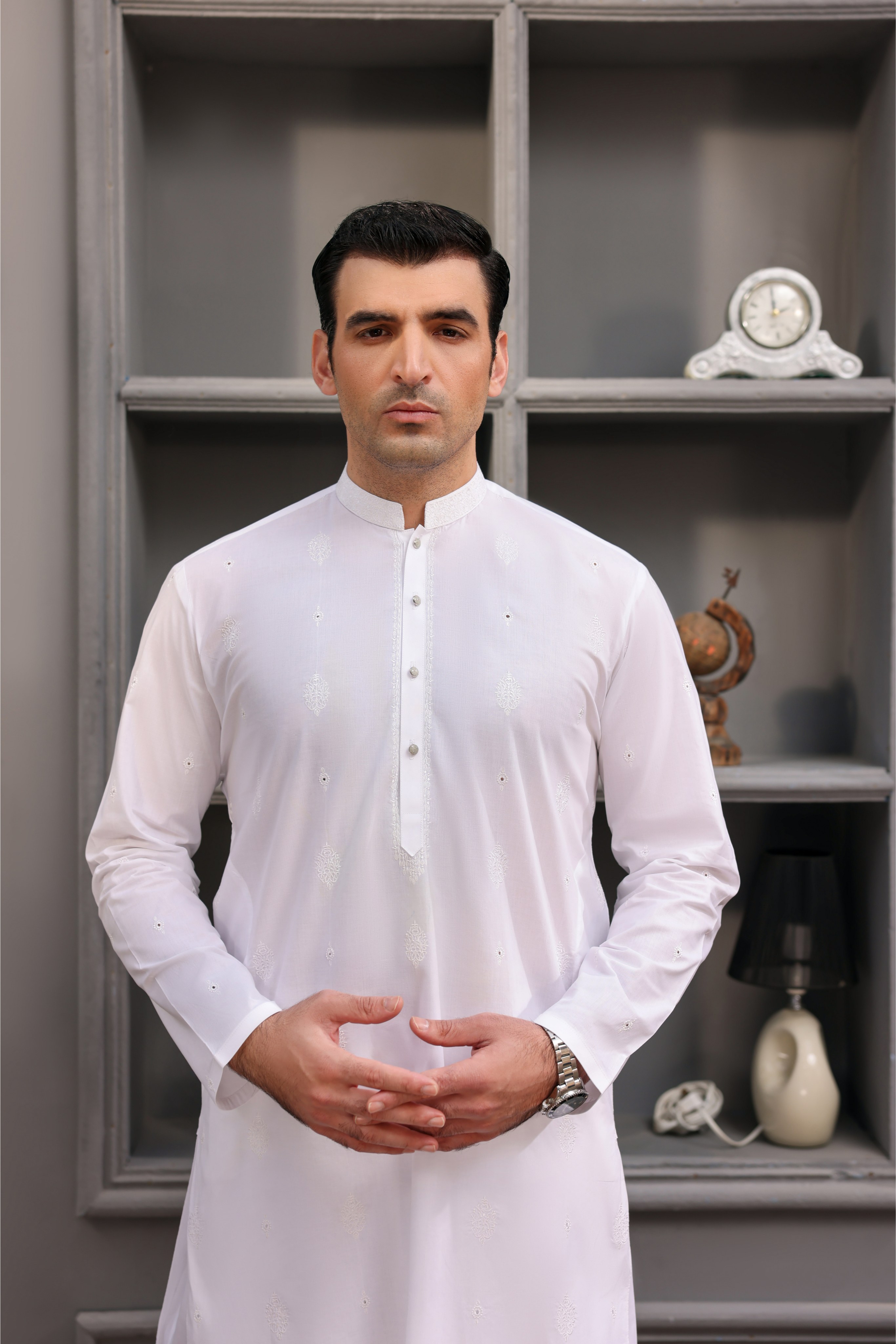 White Series - WS-02