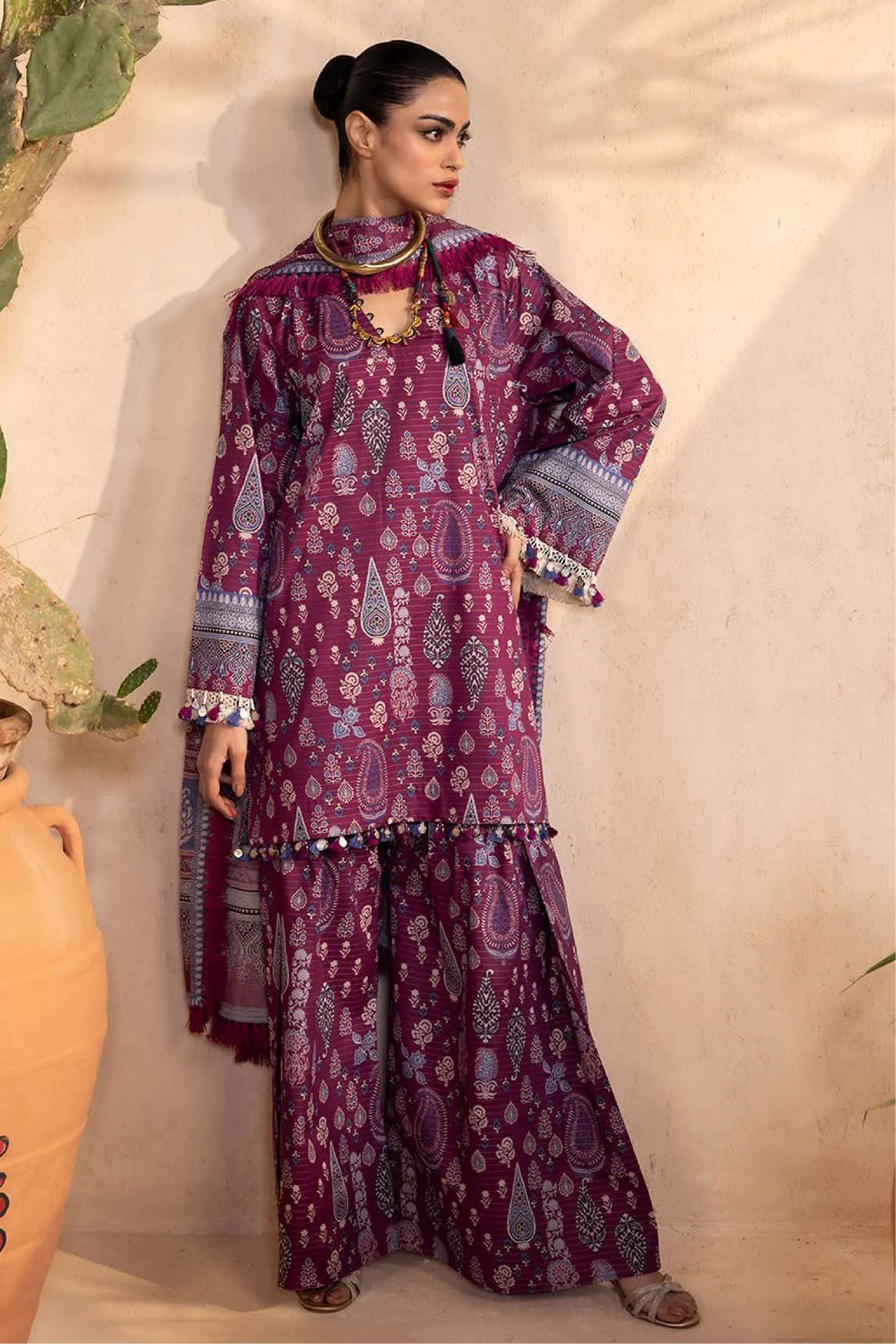 Design - 04 - Sana Safinaz