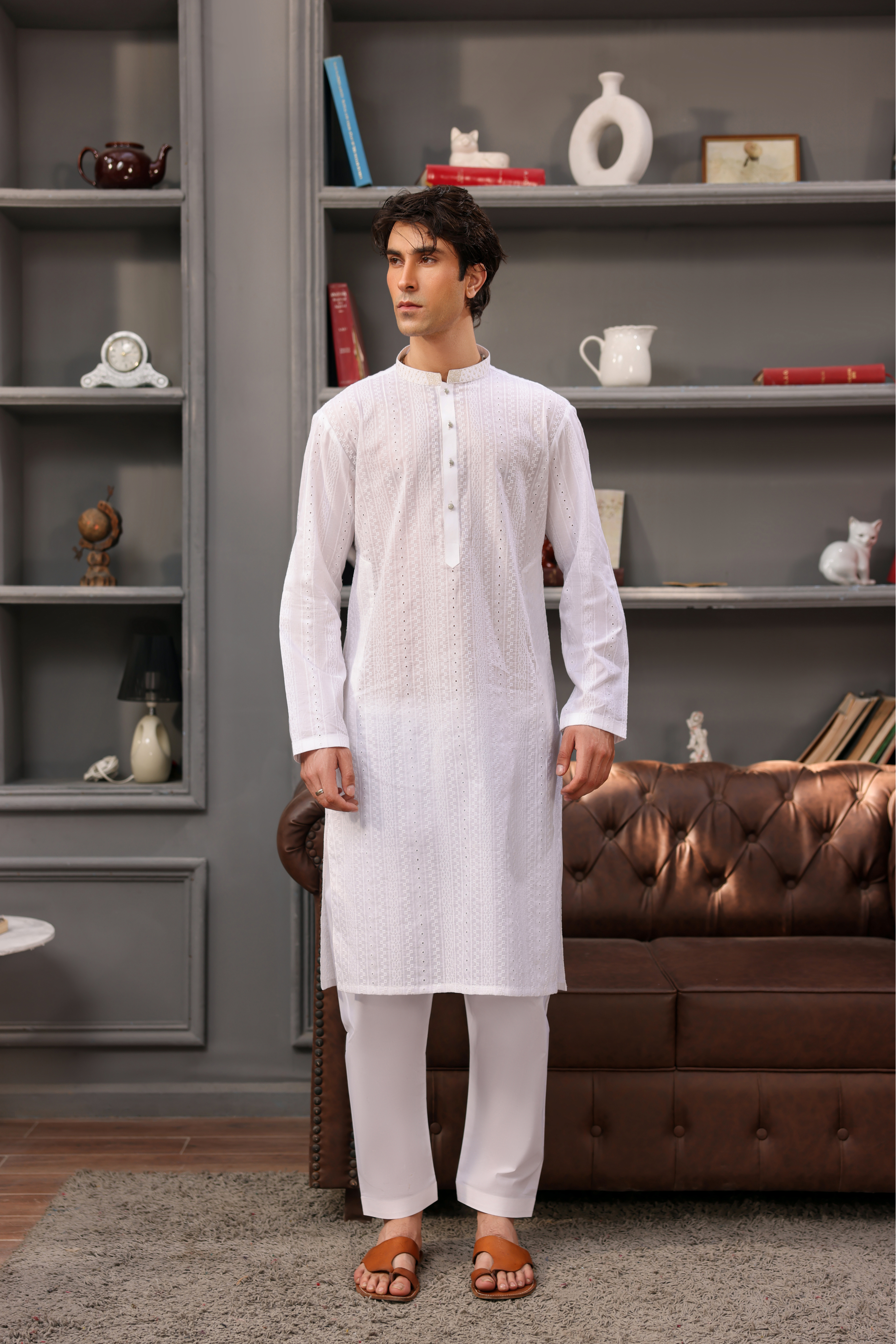 Lawn Chicken Kari - LCW-03