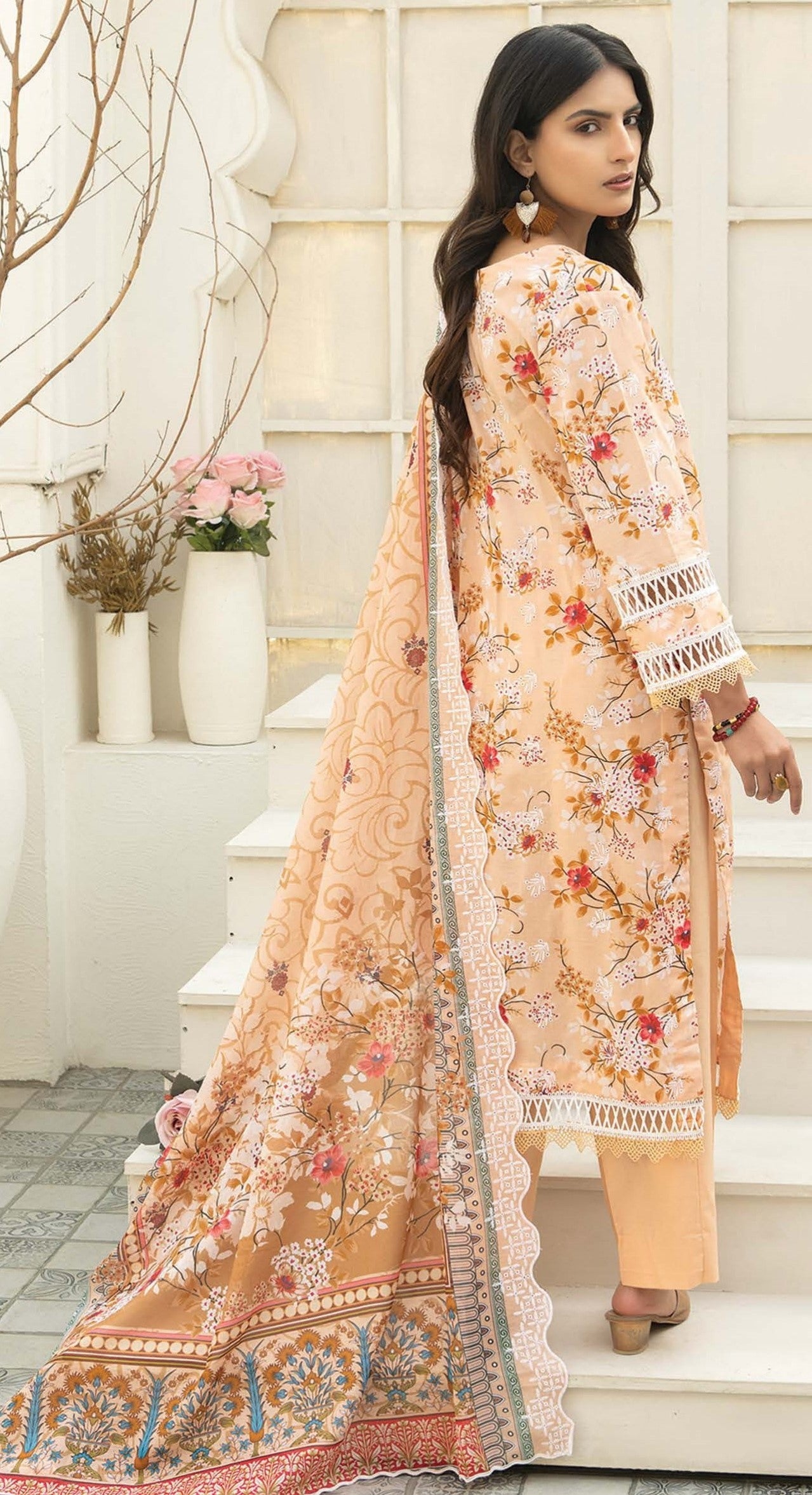 Mashaál by Riaz Arts – D/07 | Embroidered Lawn Shirt with Embroidered Lawn Voile Dupatta