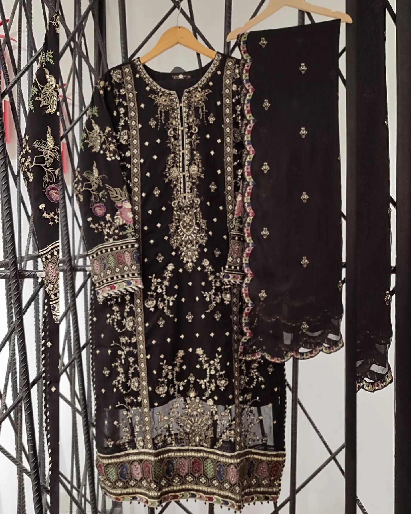 Sada Bahar Afsanee | Stitched Embroidered 3Pc Chiffon Festive Wear