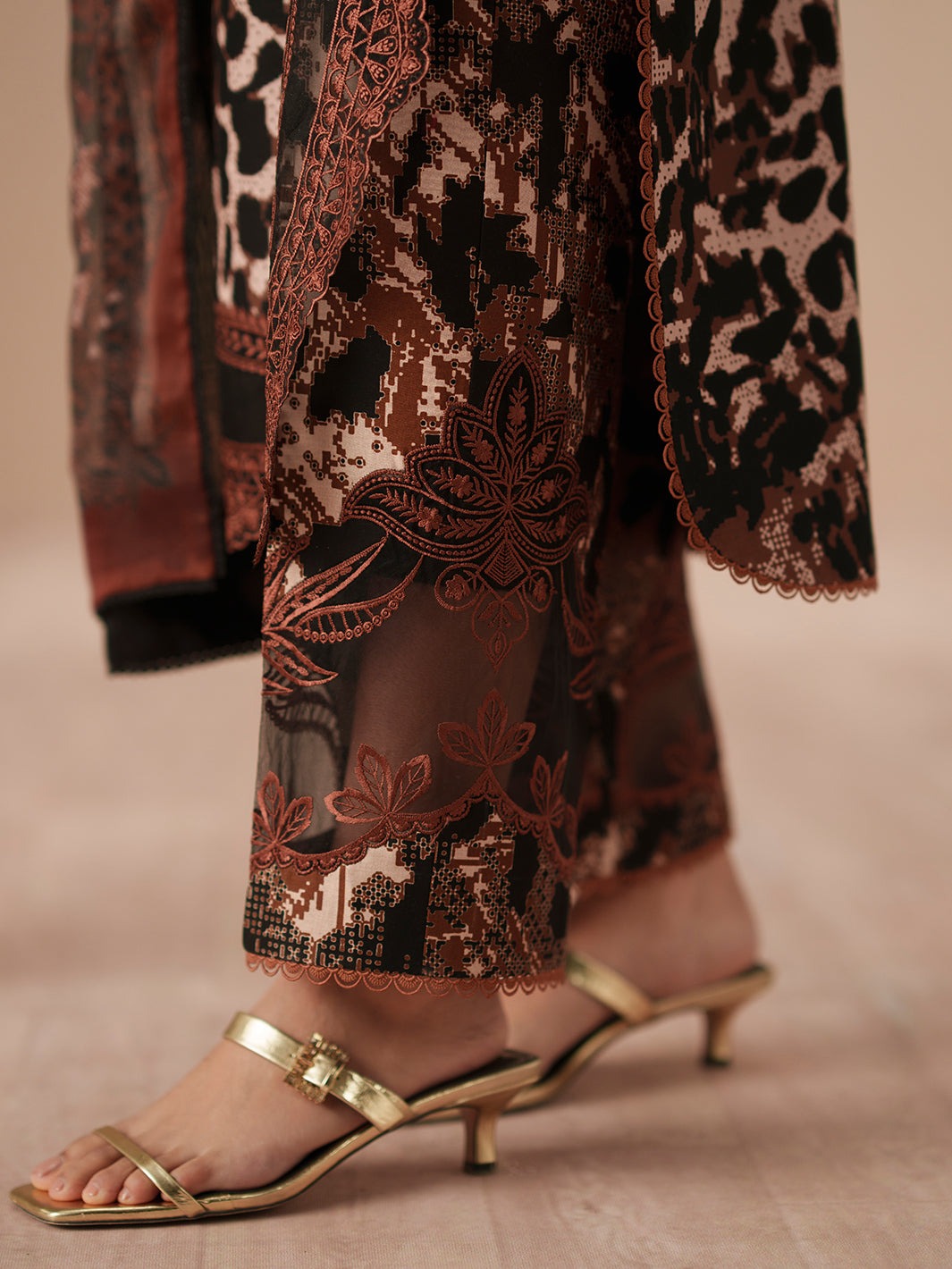 D-82B - Bin Ilyas Jojo Summer Embroidered Lawn