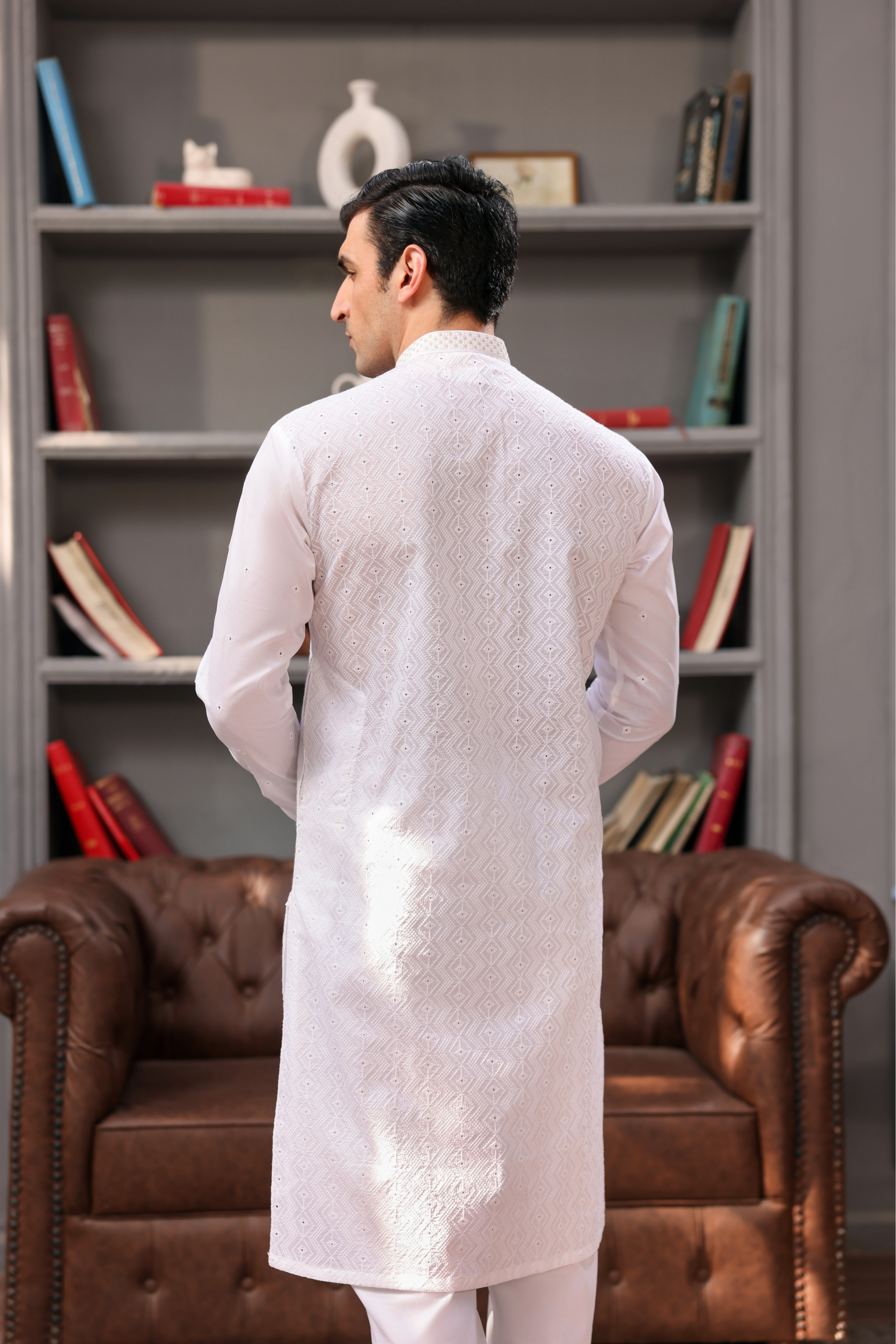 Lawn Chicken Kari - LCW-02