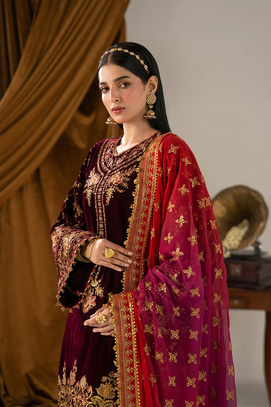 Virsa Velvet Edit By Alizeh | AF-VLT-2280-Chashni