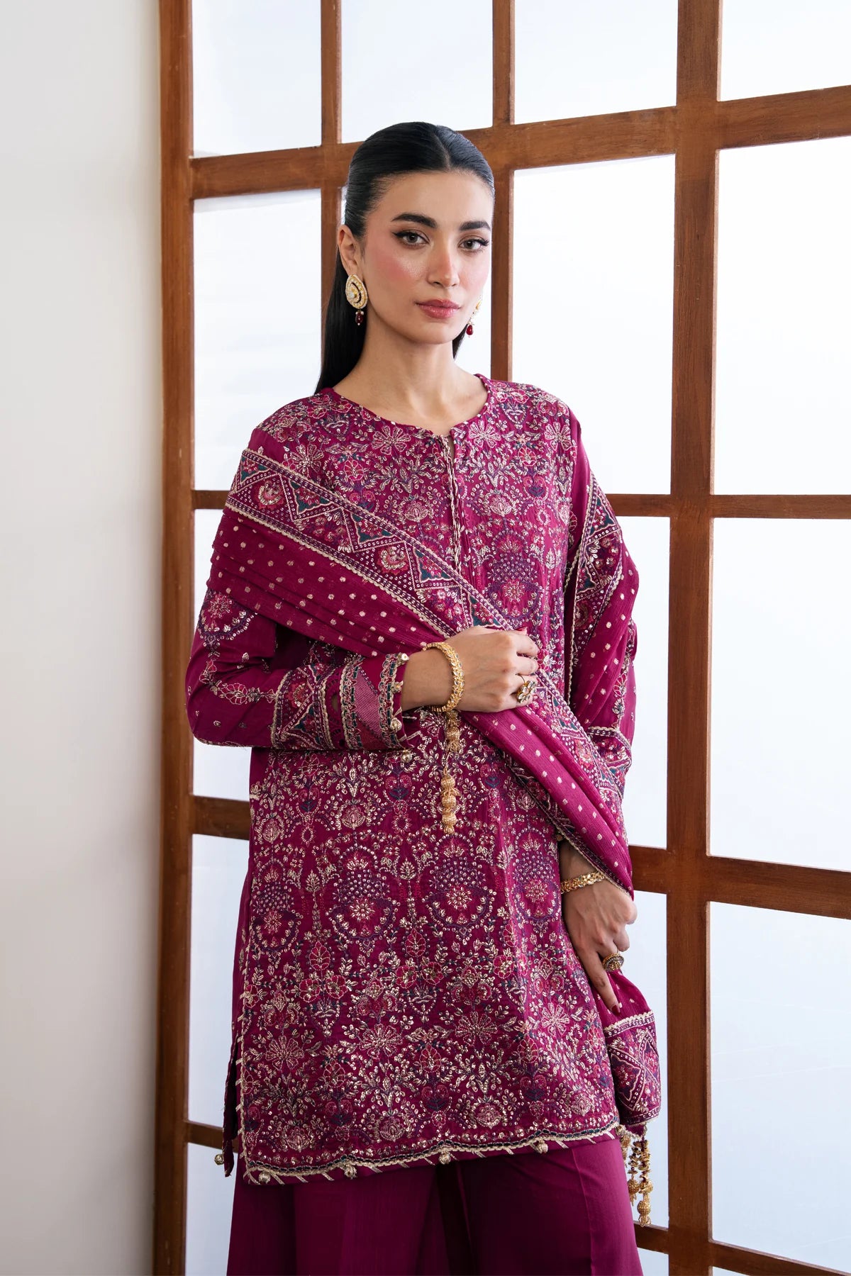NAYRA - XENIA KALANI LUXURY FORMALS
