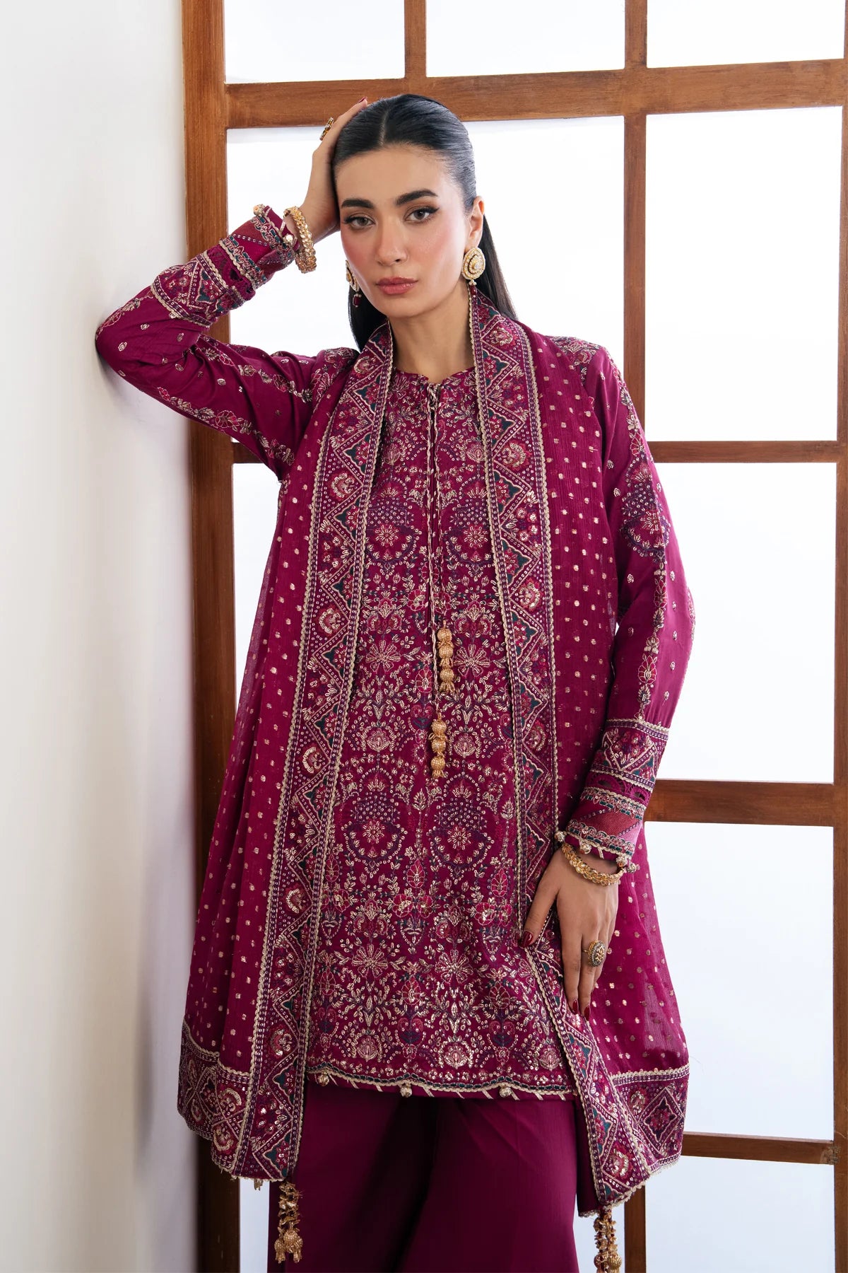 NAYRA - XENIA KALANI LUXURY FORMALS
