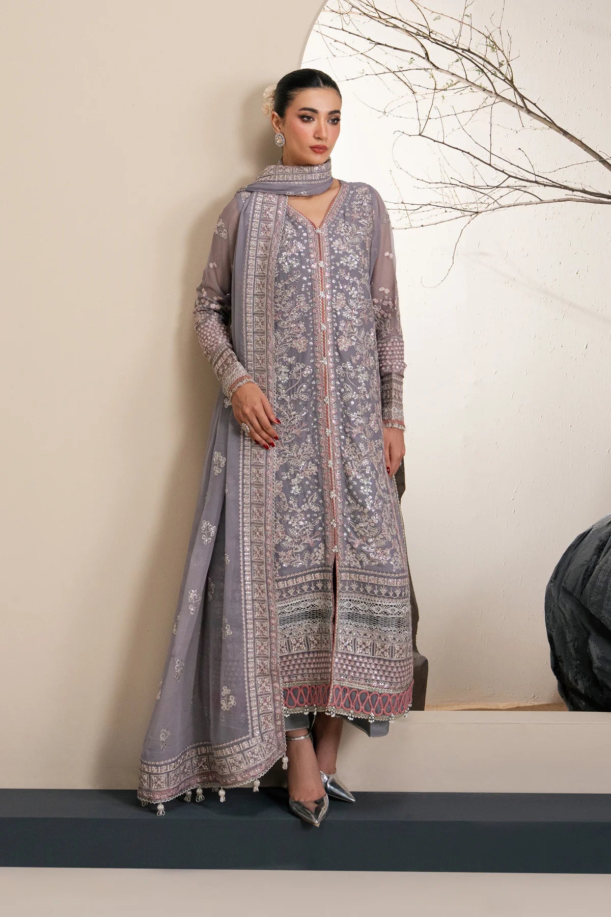 ISARA - XENIA KALANI LUXURY FORMALS