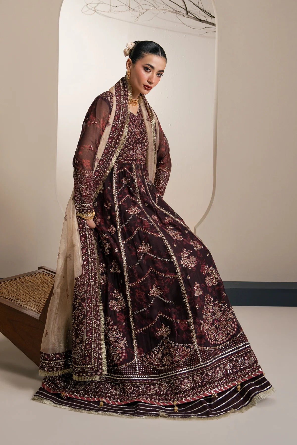 OLYRA - XENIA KALANI LUXURY FORMALS