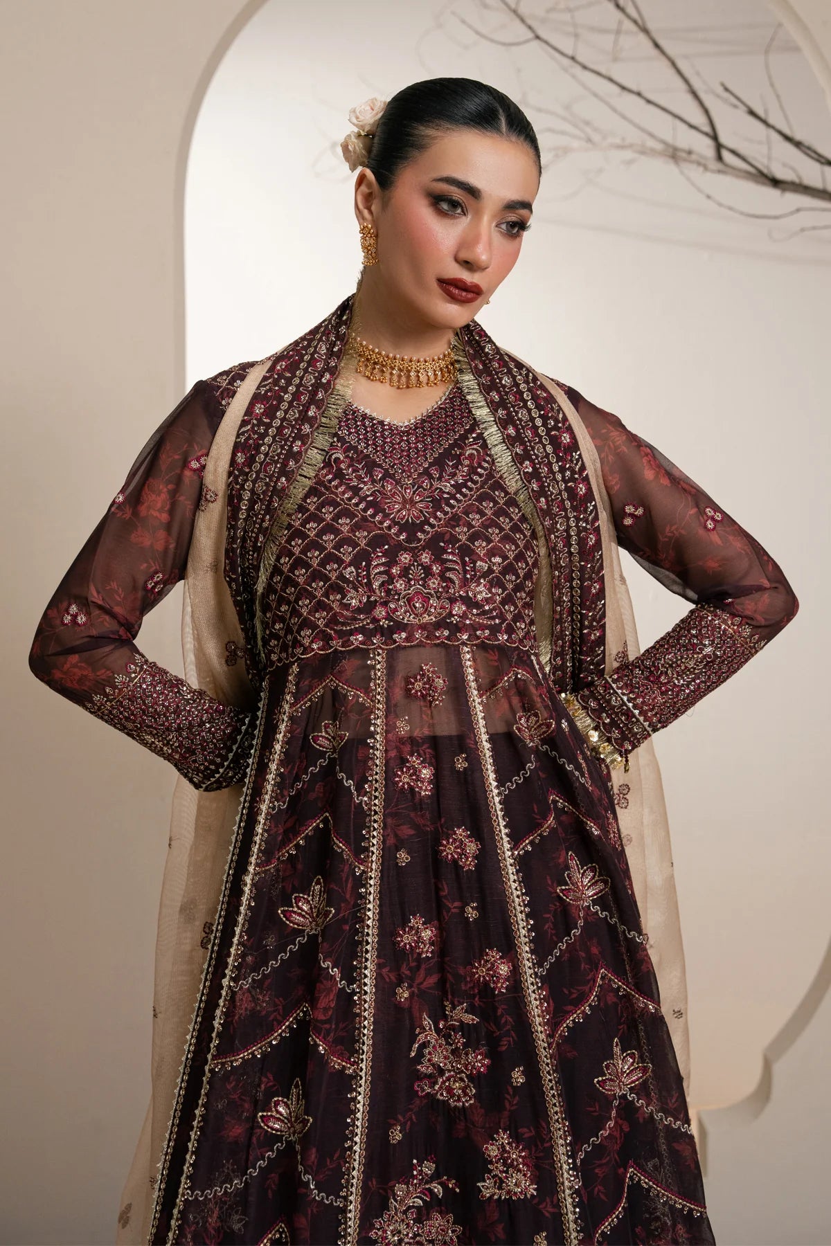 OLYRA - XENIA KALANI LUXURY FORMALS