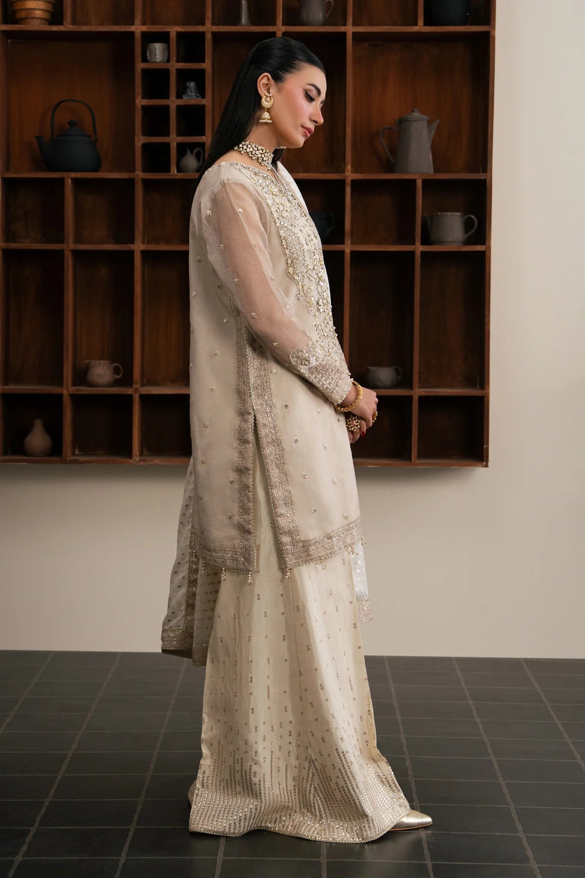 ROYALE - XENIA KALANI LUXURY FORMALS