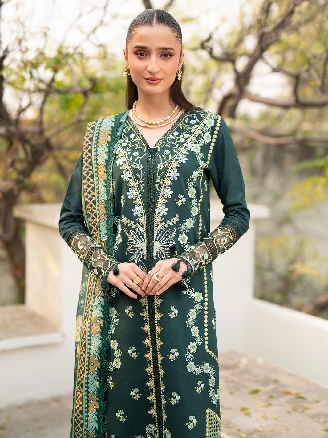 AN-010 | Angan By Mahnur - Embroidered Lawn '26