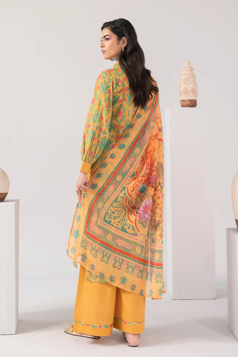 Artisan Muse - Printed Luxury Zeenat Pret(3Pcs)