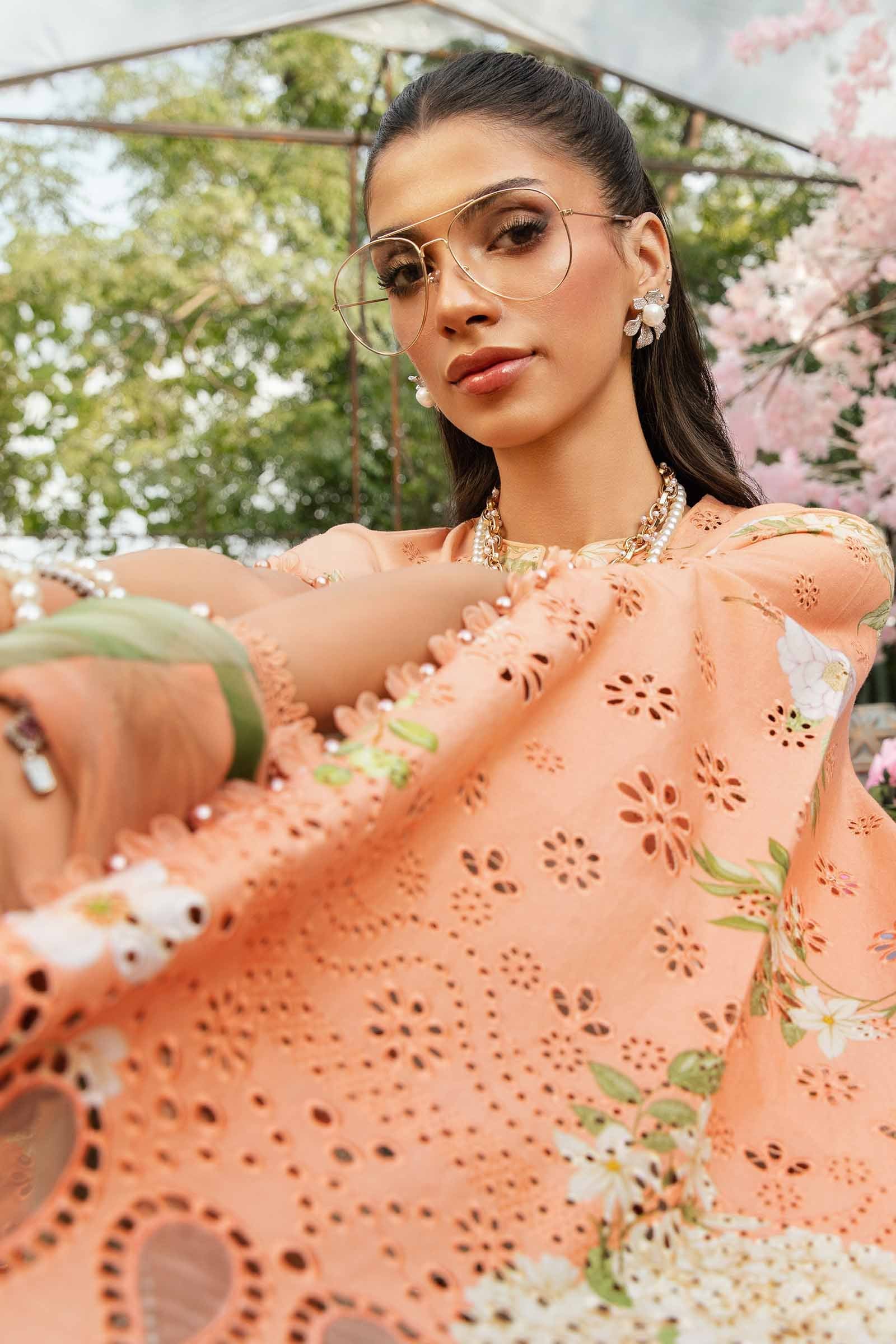3 Piece Unstitched Embroidered Lawn Suit | MPT-2602-A - MARIA.B