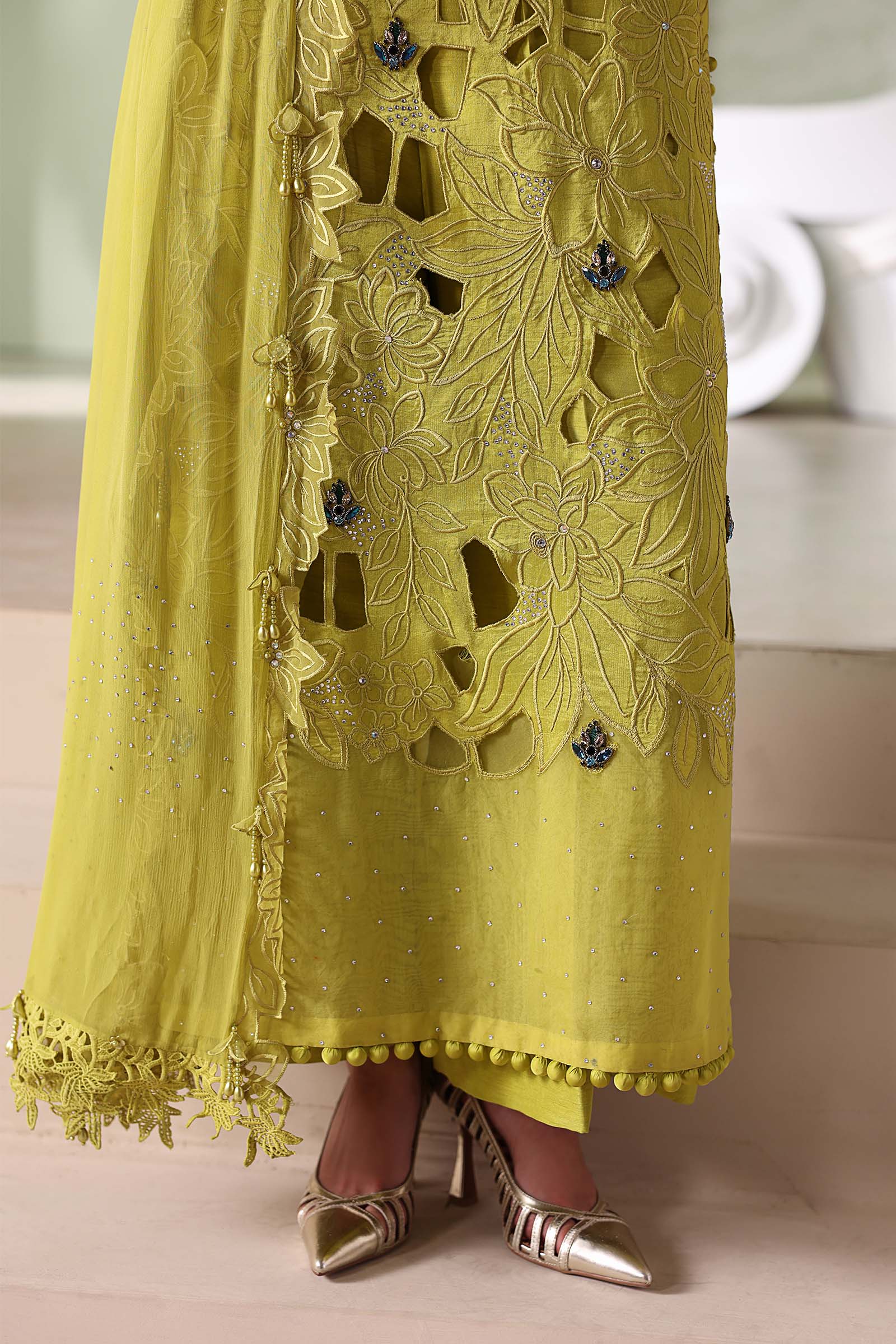 Soiree by Maria B Unstitched Embroidered Raw Silk 3 Piece Suit | D3 - Festive Collection