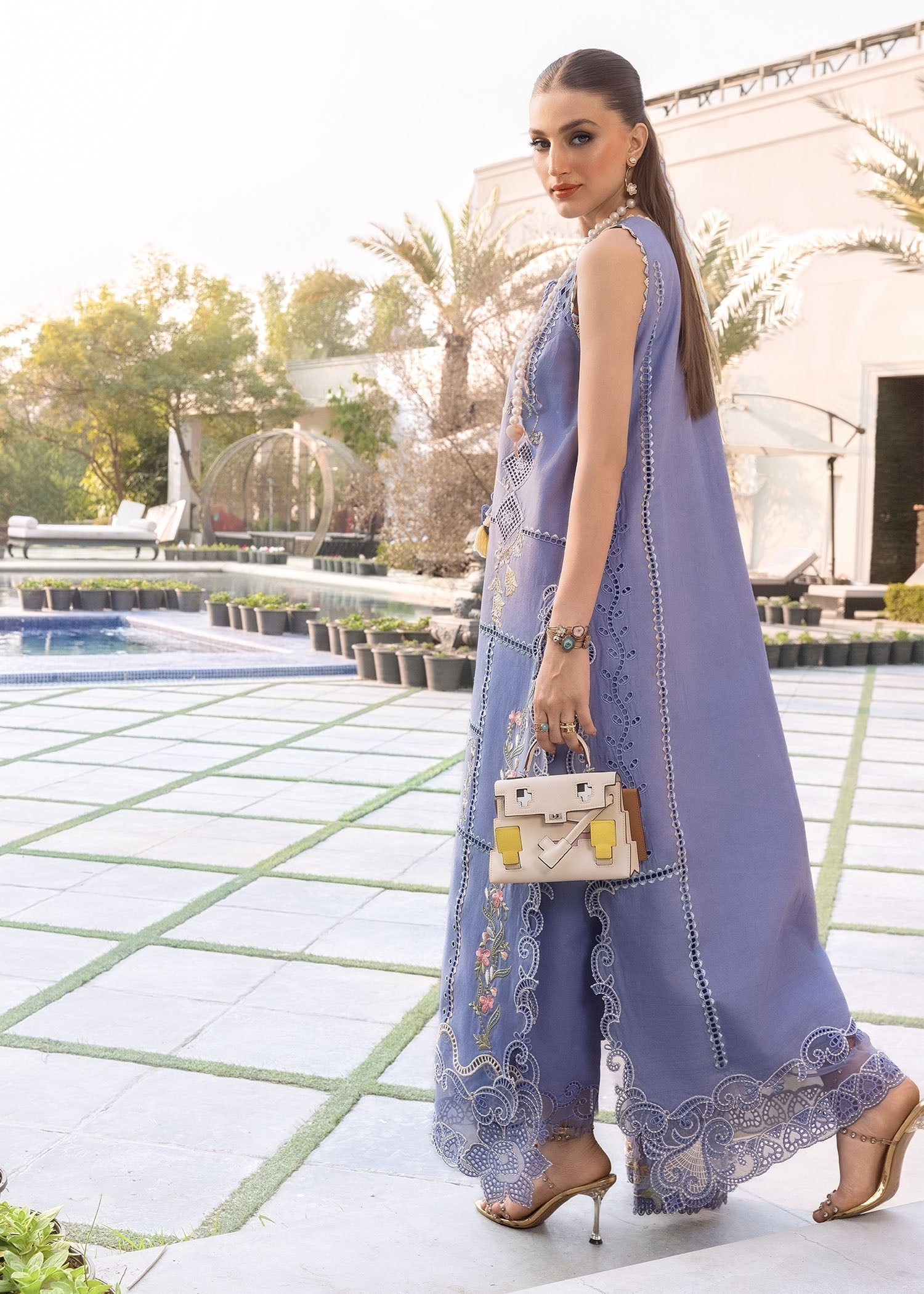 FLORAL SERENITY-D1B | FLOW BY CRIMSON 26