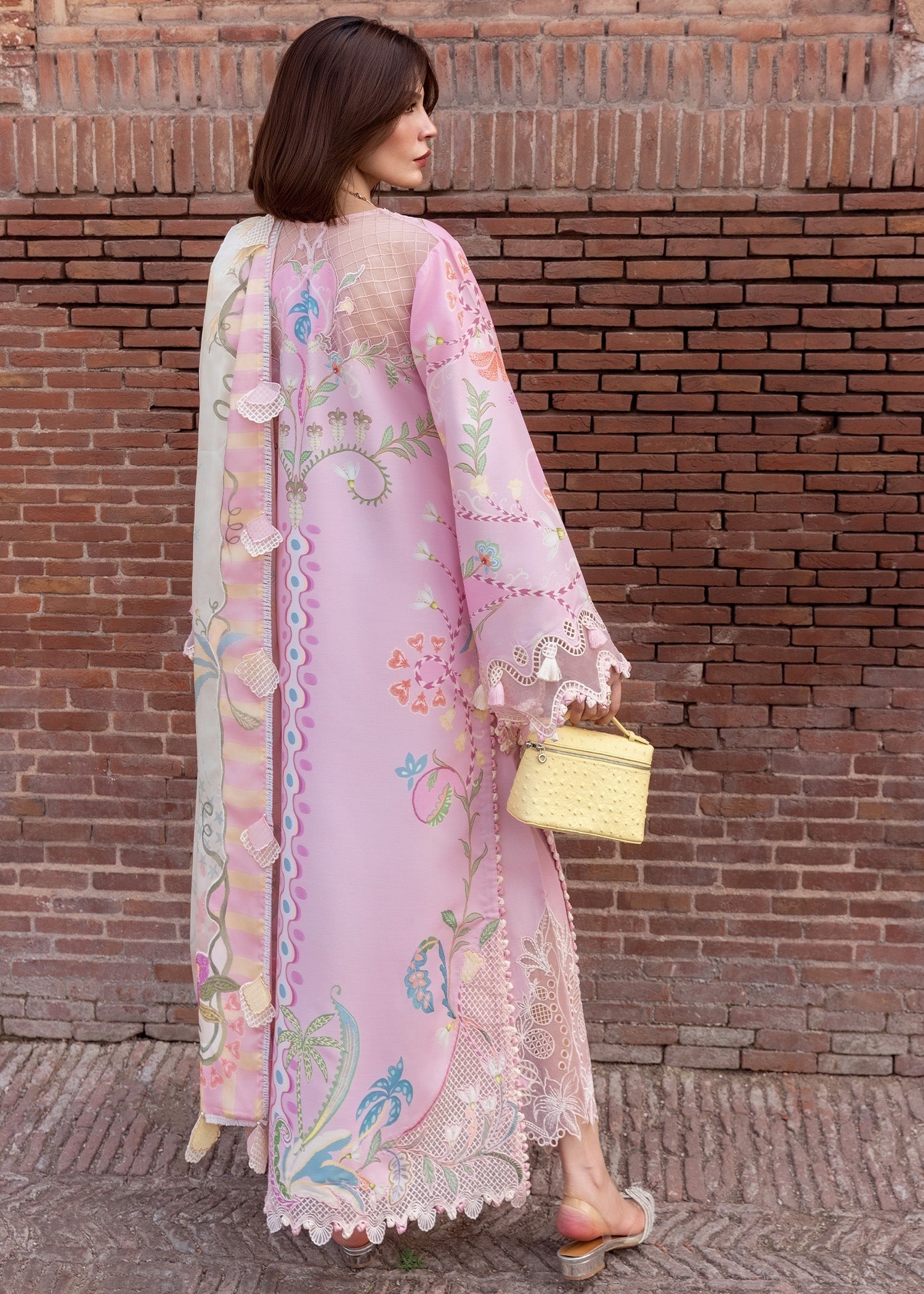 OUT OF MANY HEARTS - D6A | FLOW BY CRIMSON 26